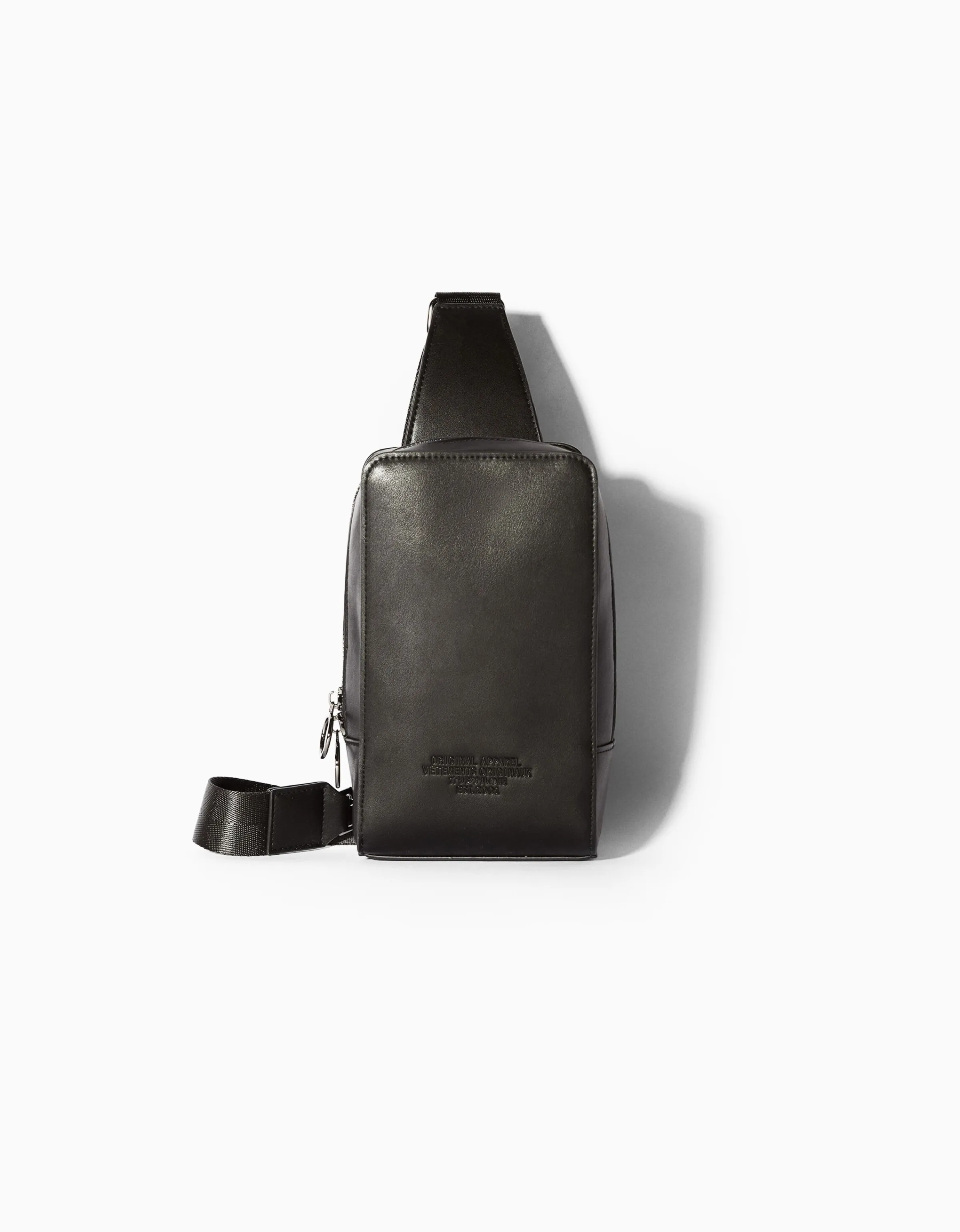 BERSHKA Bolso sling Negro Best Sale