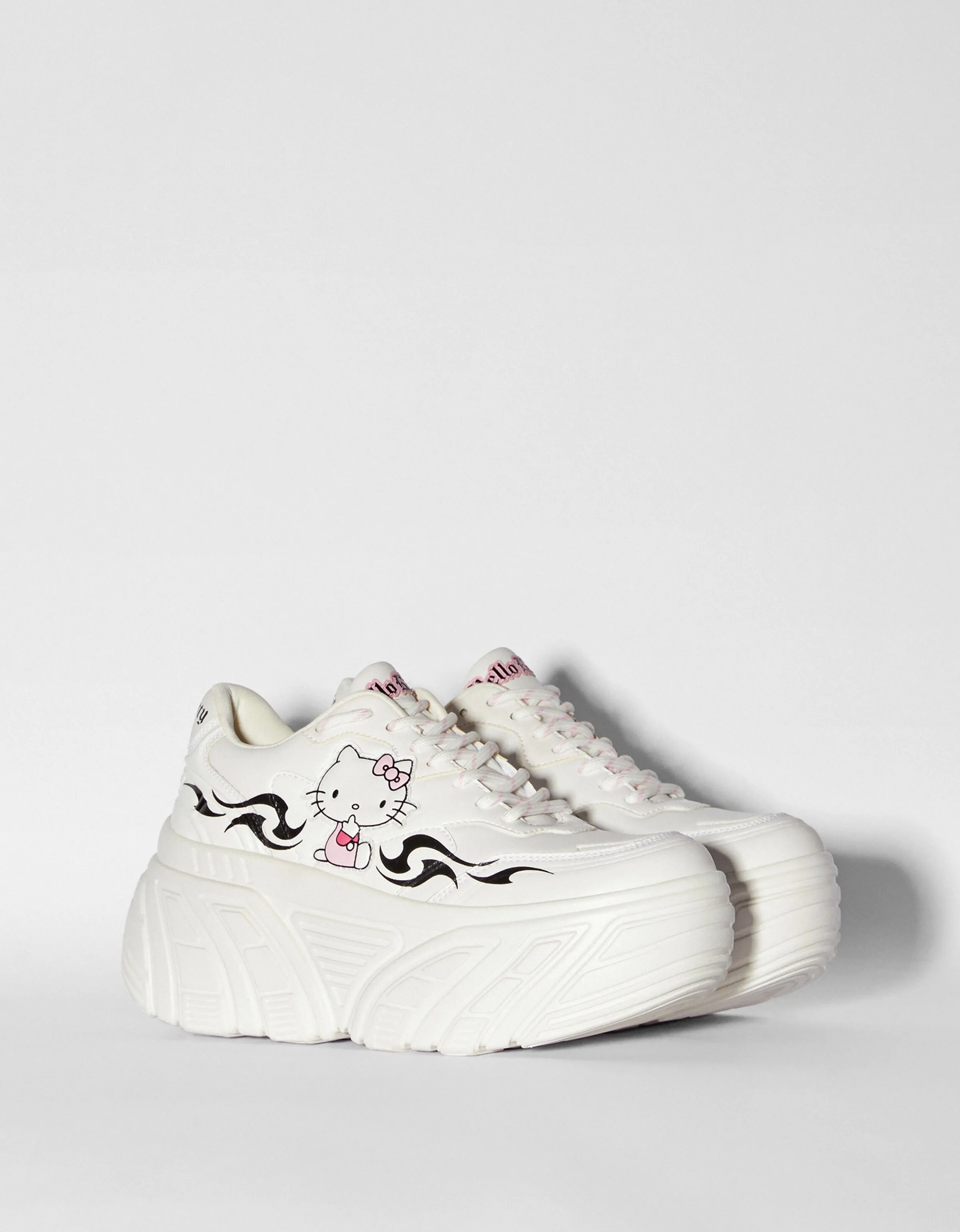 BERSHKA Botines deportivos Hello Kitty Blanco Best