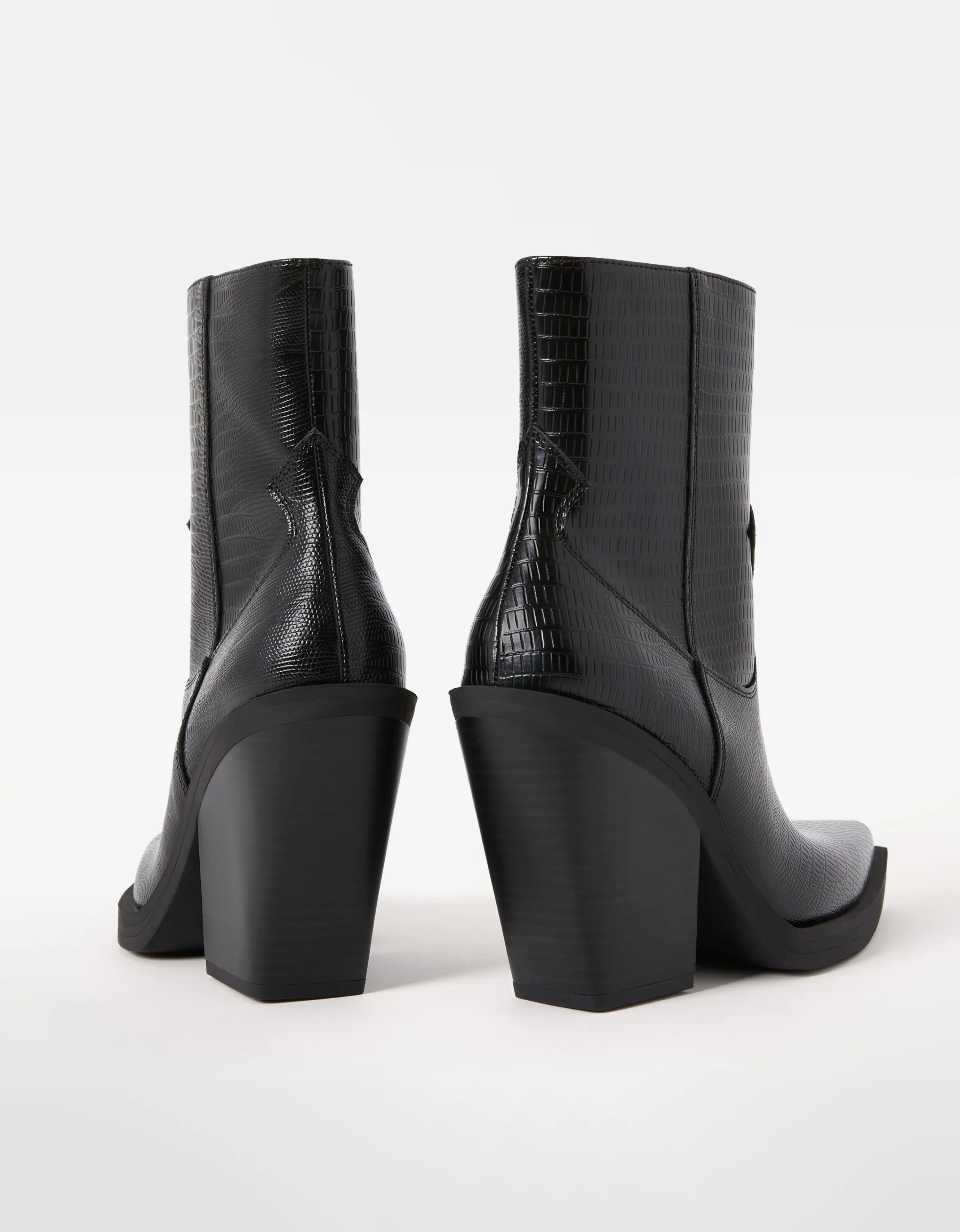 BERSHKA Botines tacón cowboy Negro Discount