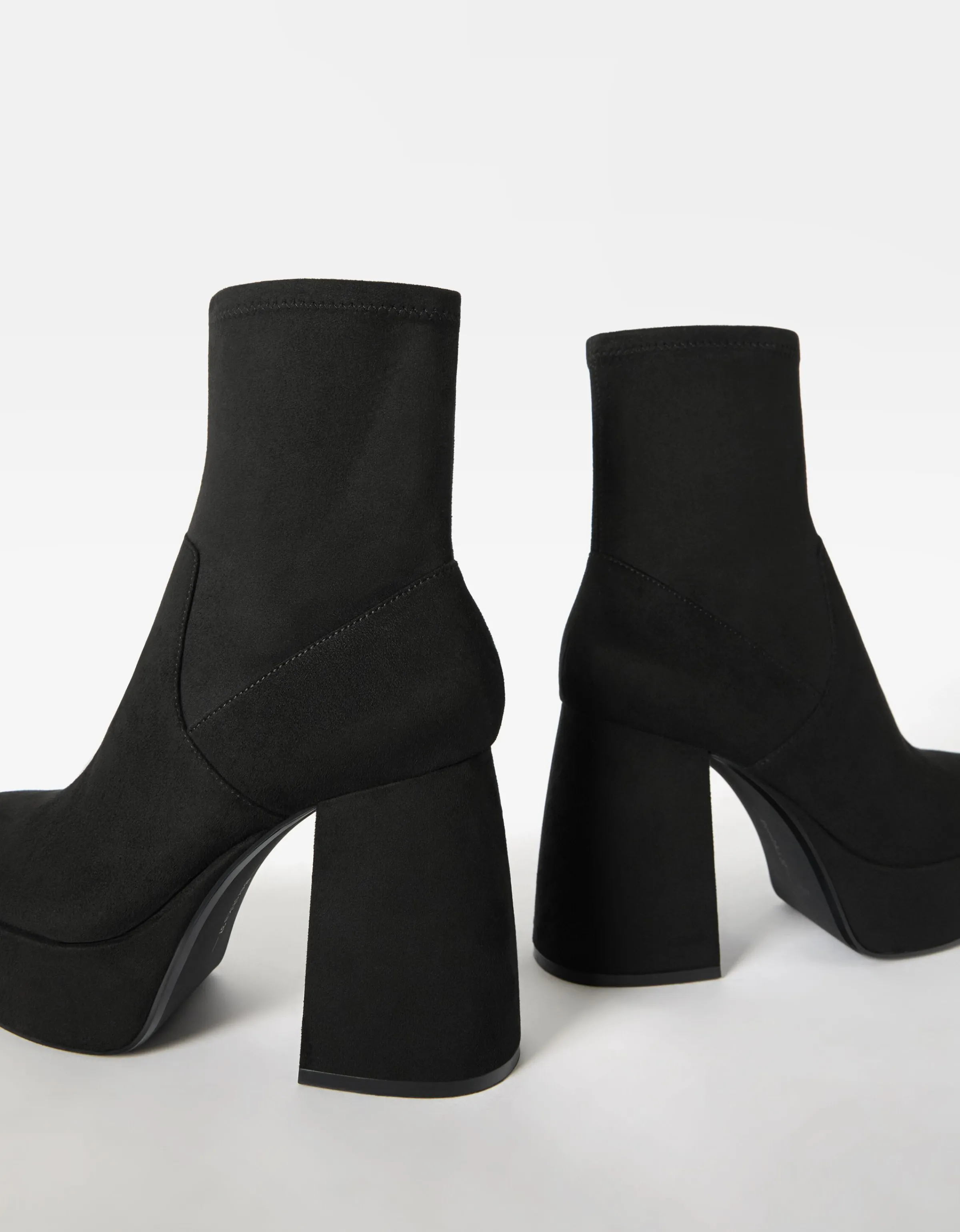 BERSHKA Botines tacón plataforma ajustados Negro Cheap