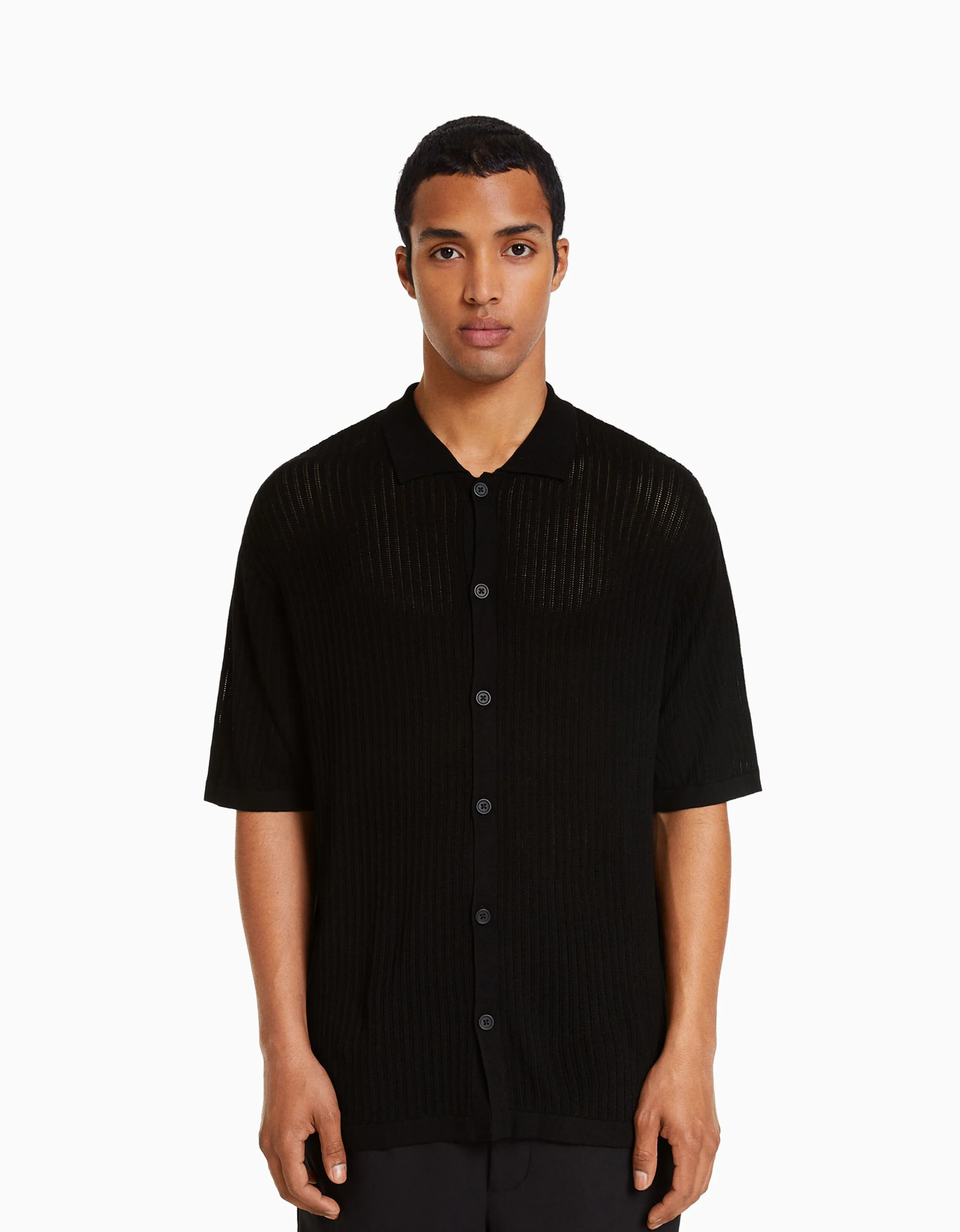 BERSHKA Camisa manga corta básica calados Negro Sale