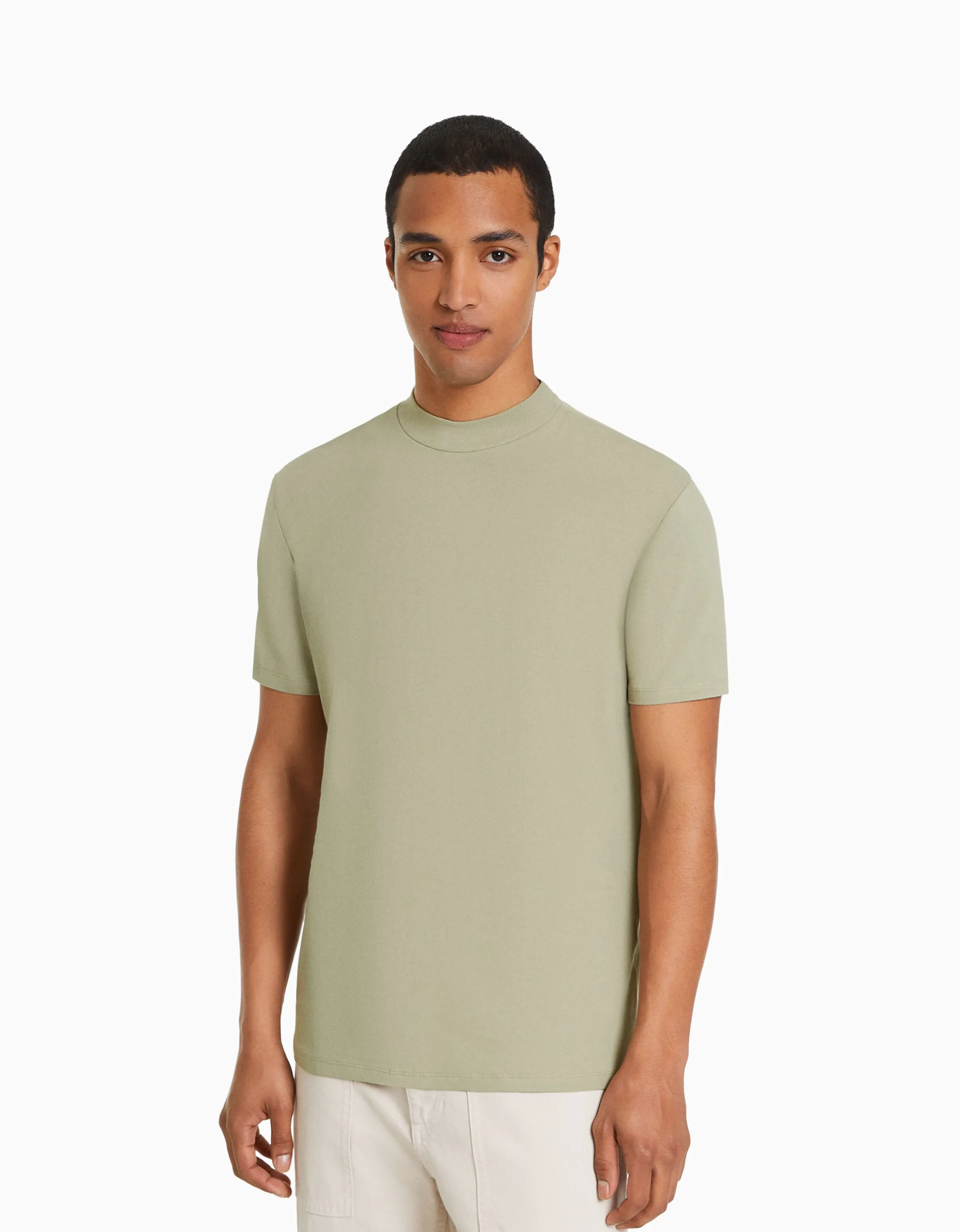 BERSHKA Camiseta manga corta cuello perkins Verde Discount