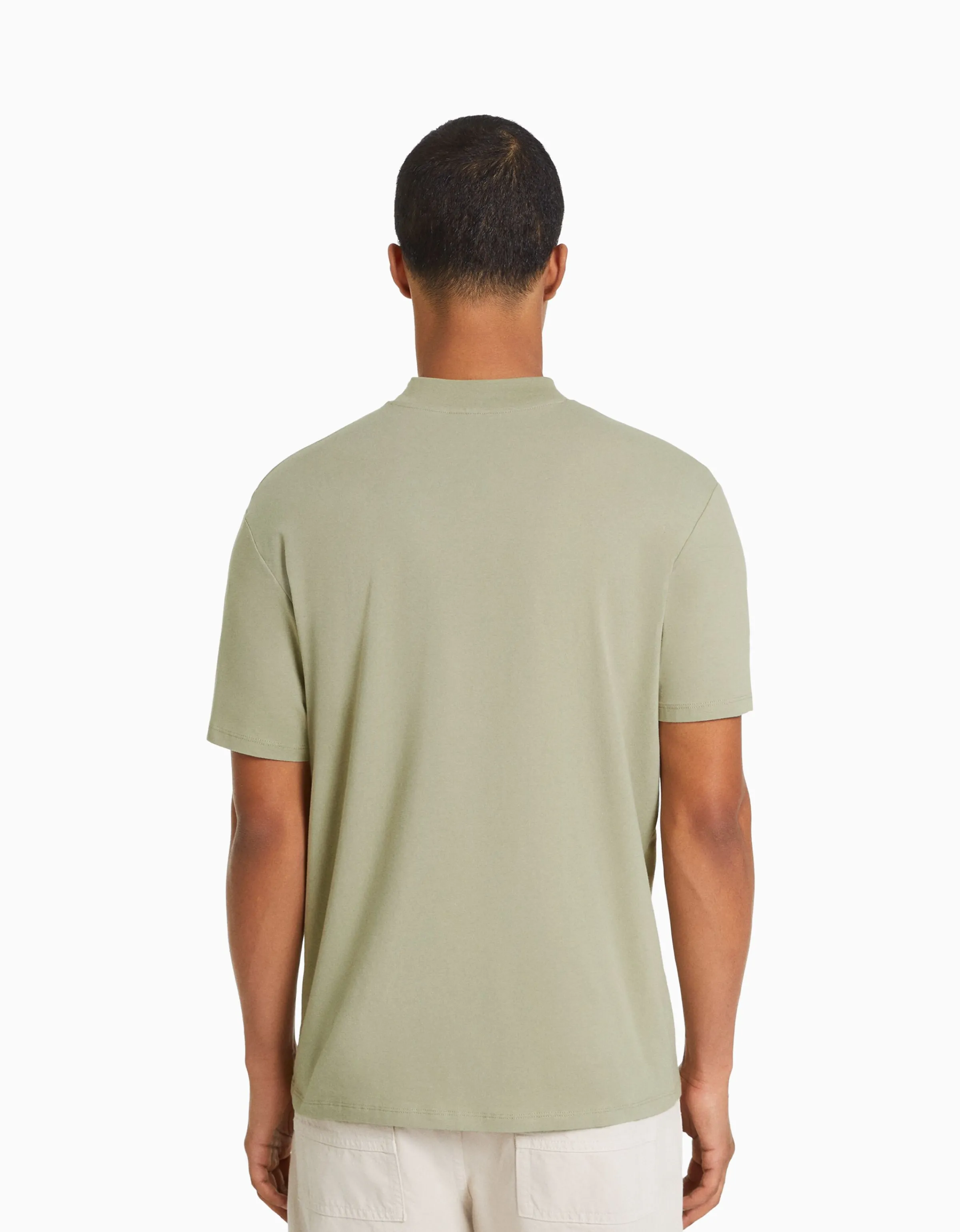 BERSHKA Camiseta manga corta cuello perkins Verde Discount