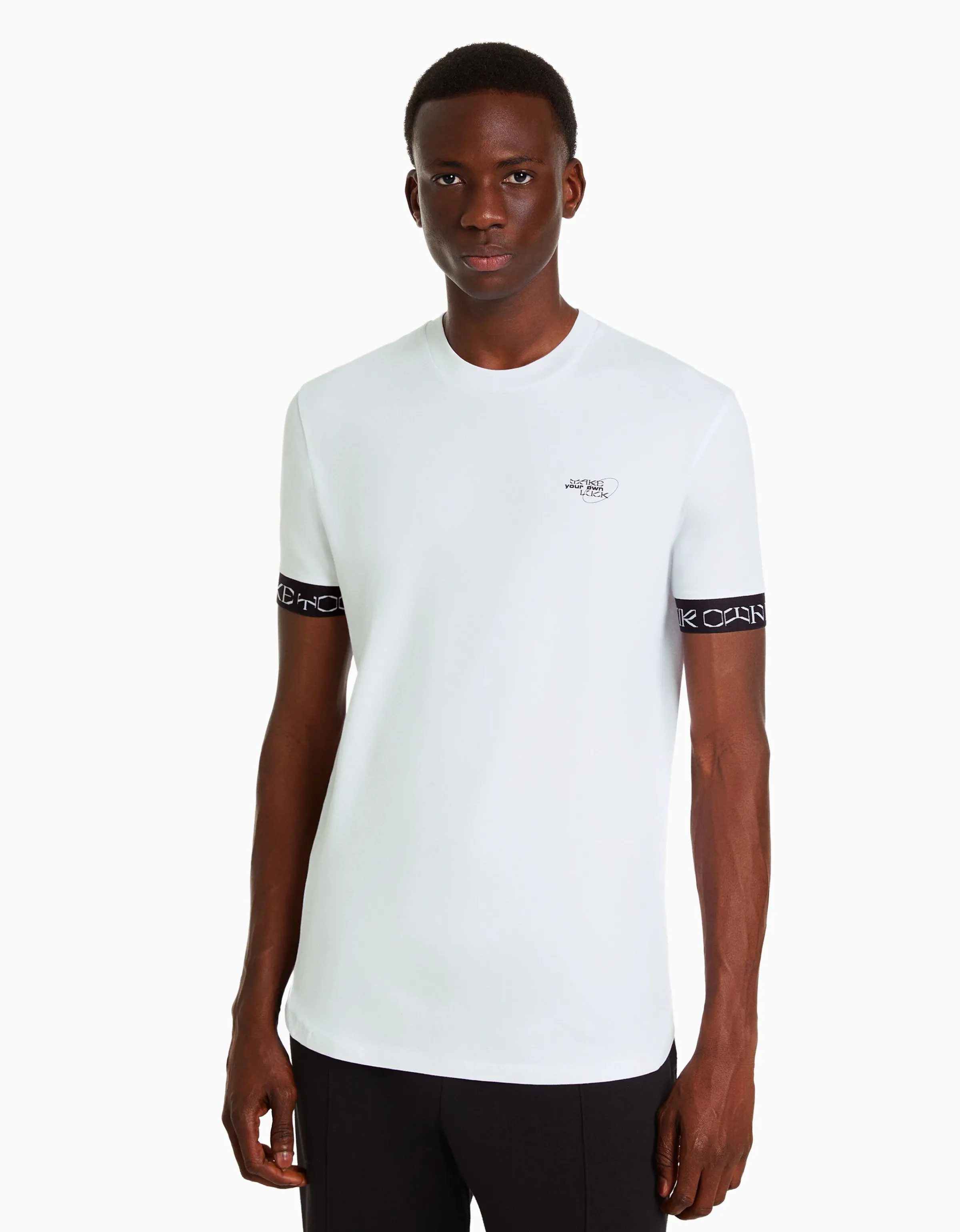 BERSHKA Camiseta manga corta muscle fit bandas Turquesa Outlet