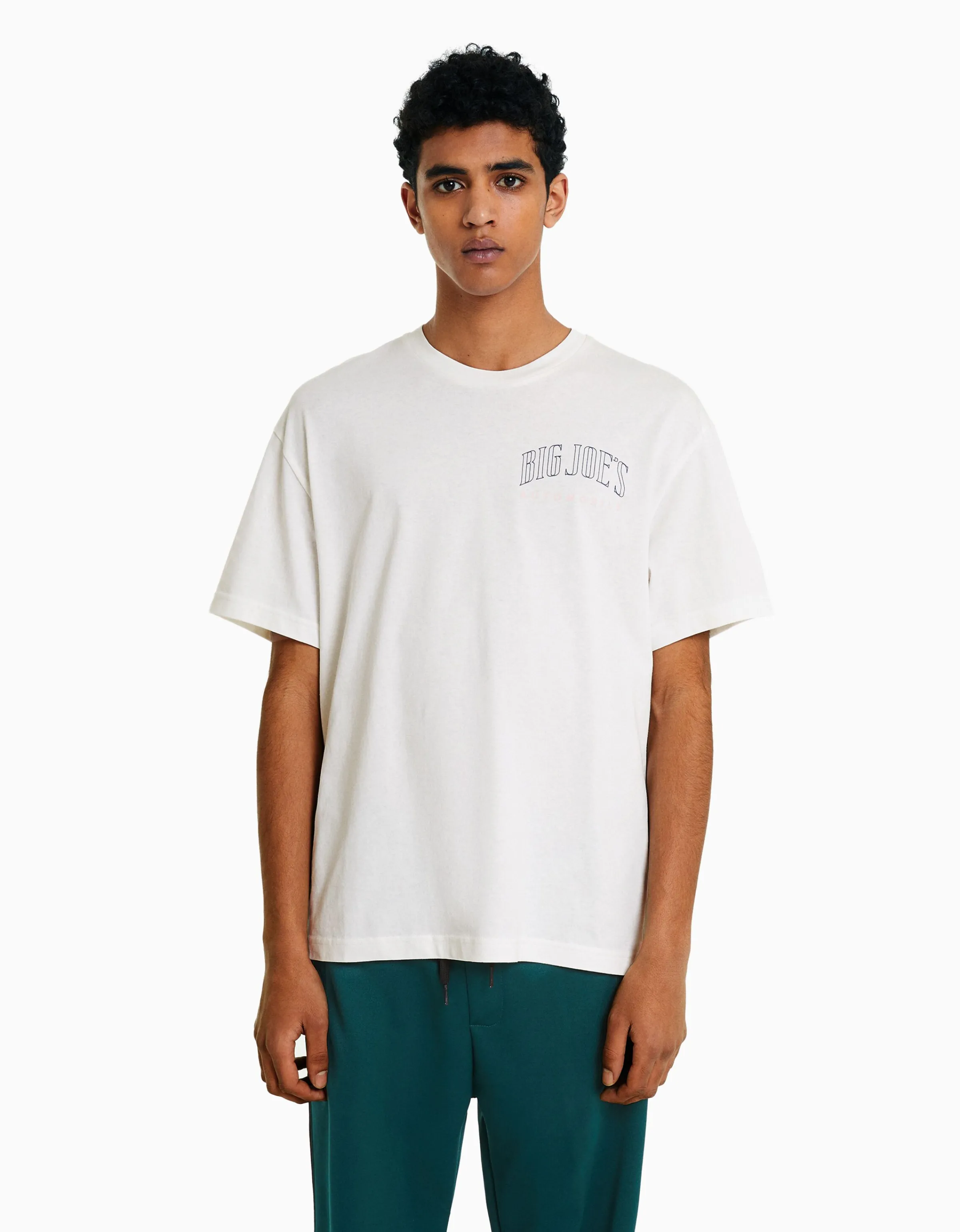 BERSHKA Camiseta manga corta oversize print Blanco roto Cheap