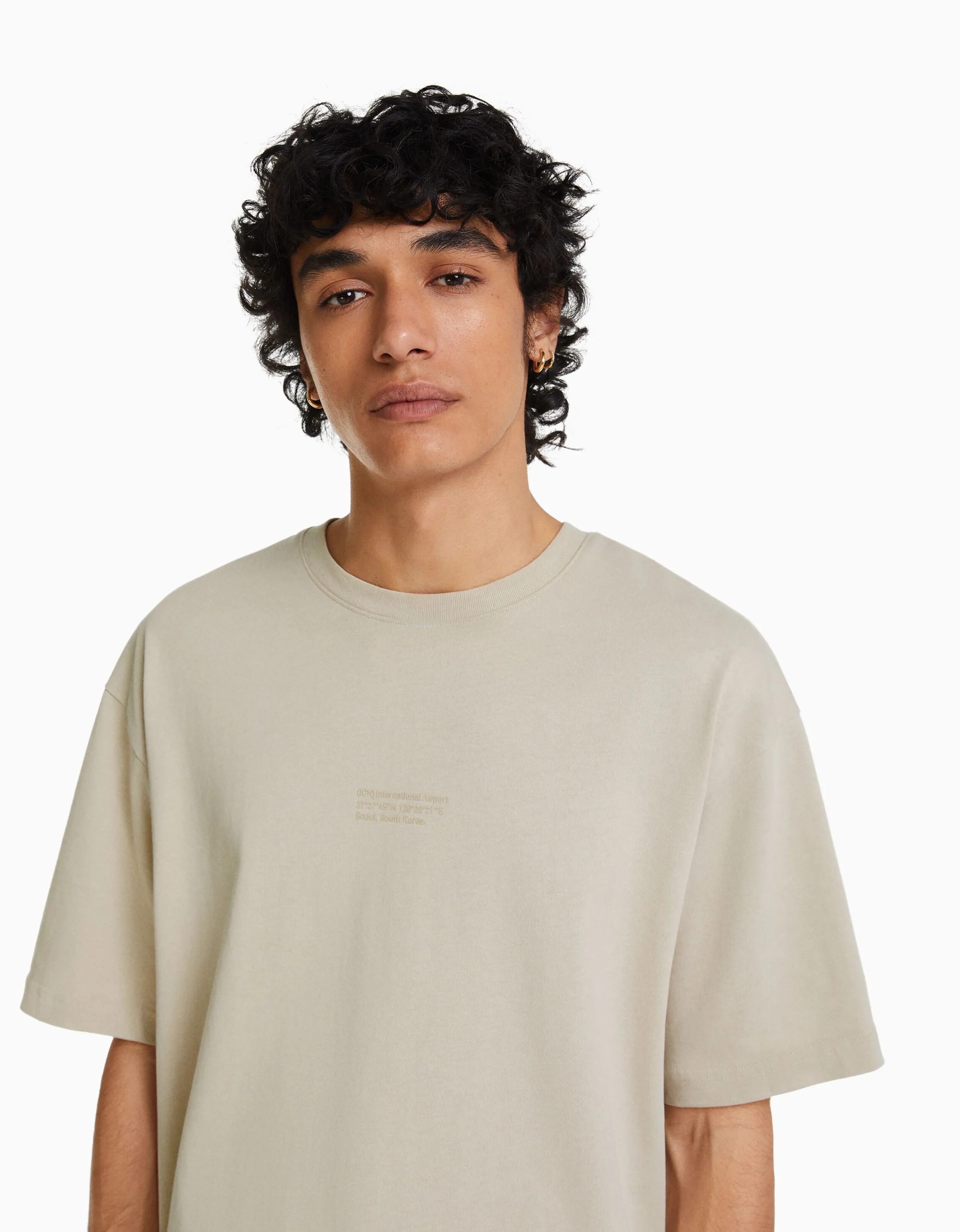 BERSHKA Camiseta manga corta oversize print Blanco Outlet