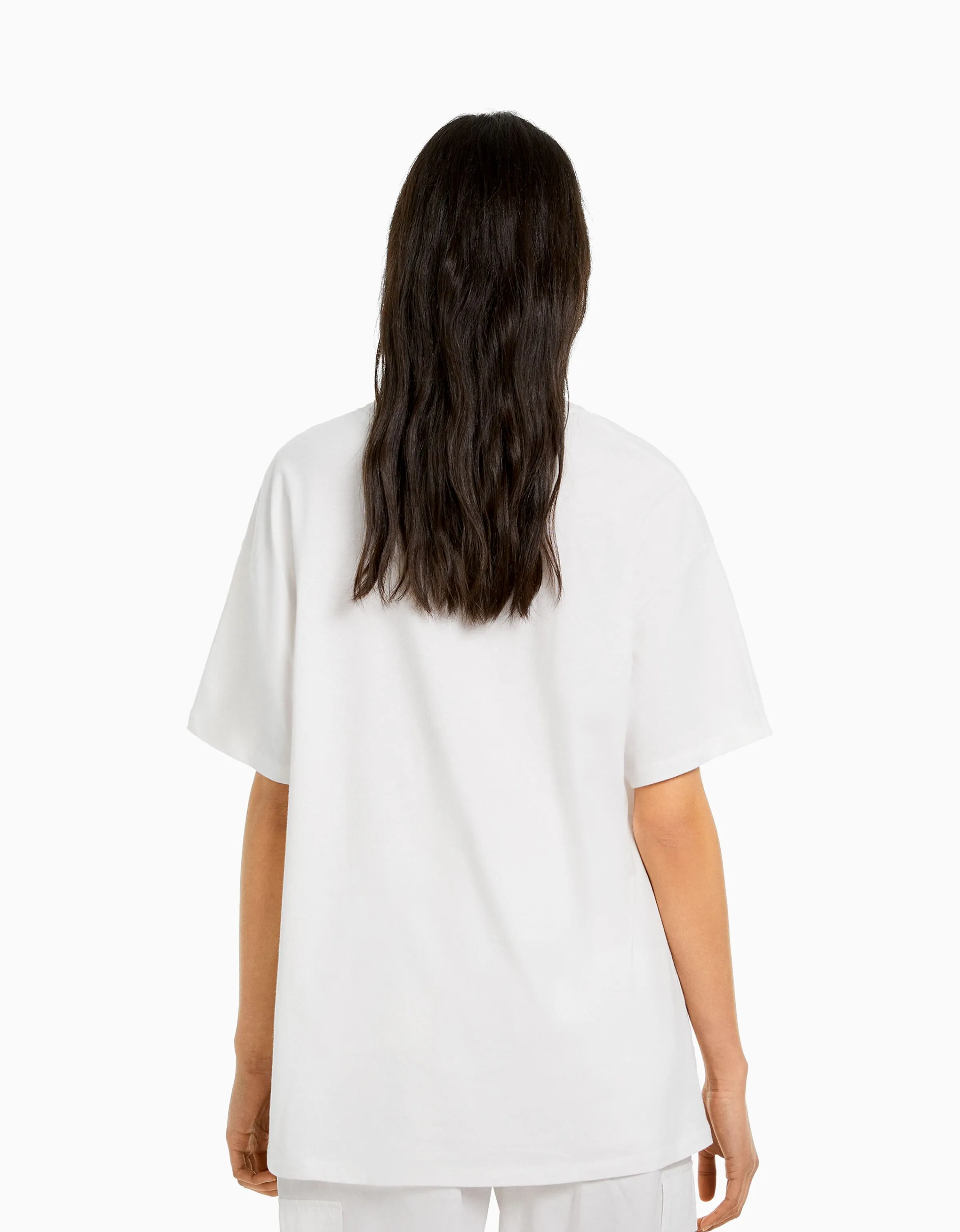 BERSHKA Camiseta manga corta oversize print TOKYO REVENGERS Blanco roto Cheap