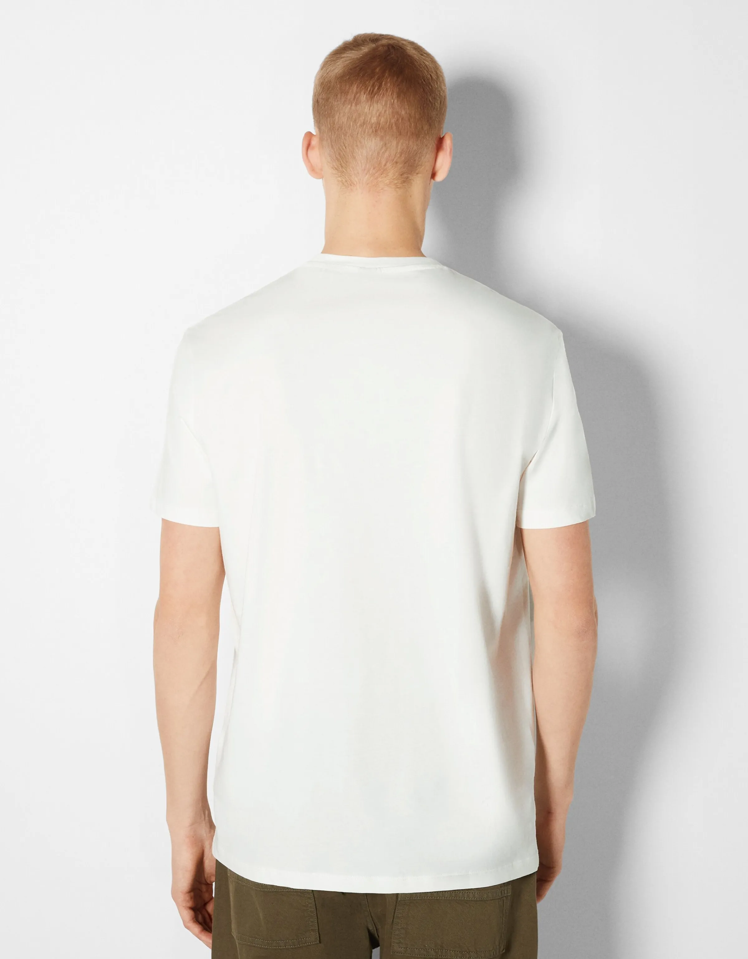 BERSHKA Camiseta manga corta print fotográfico Blanco roto Clearance