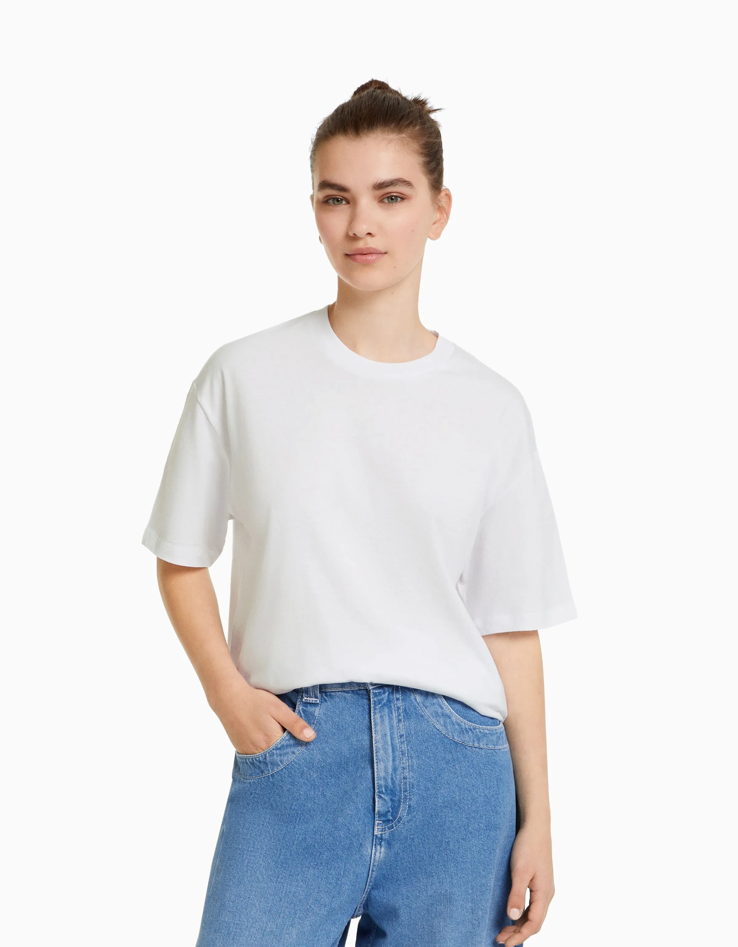 BERSHKA Camiseta manga corta regular fit Blanco Shop