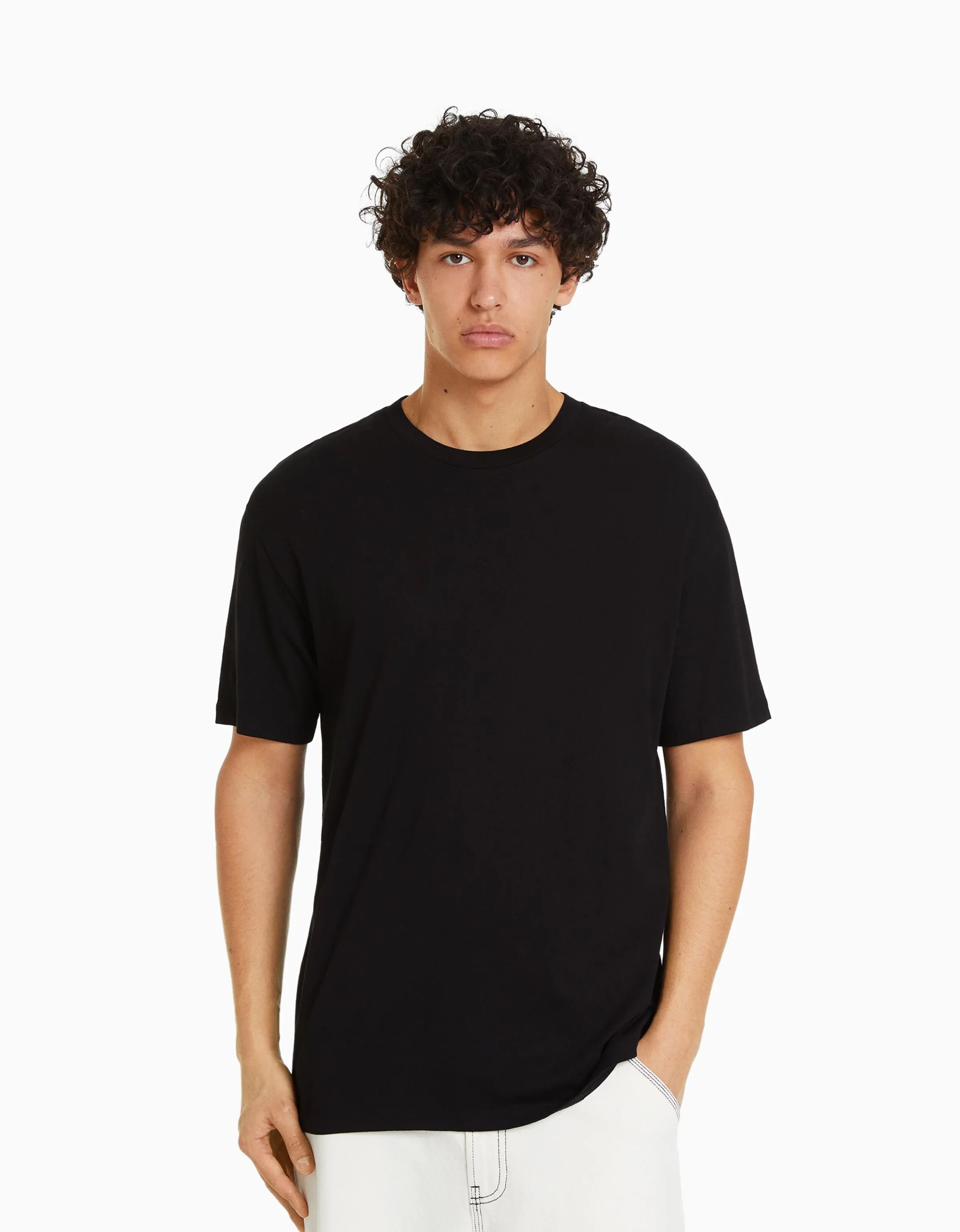 BERSHKA Camiseta manga corta regular fit Negro New