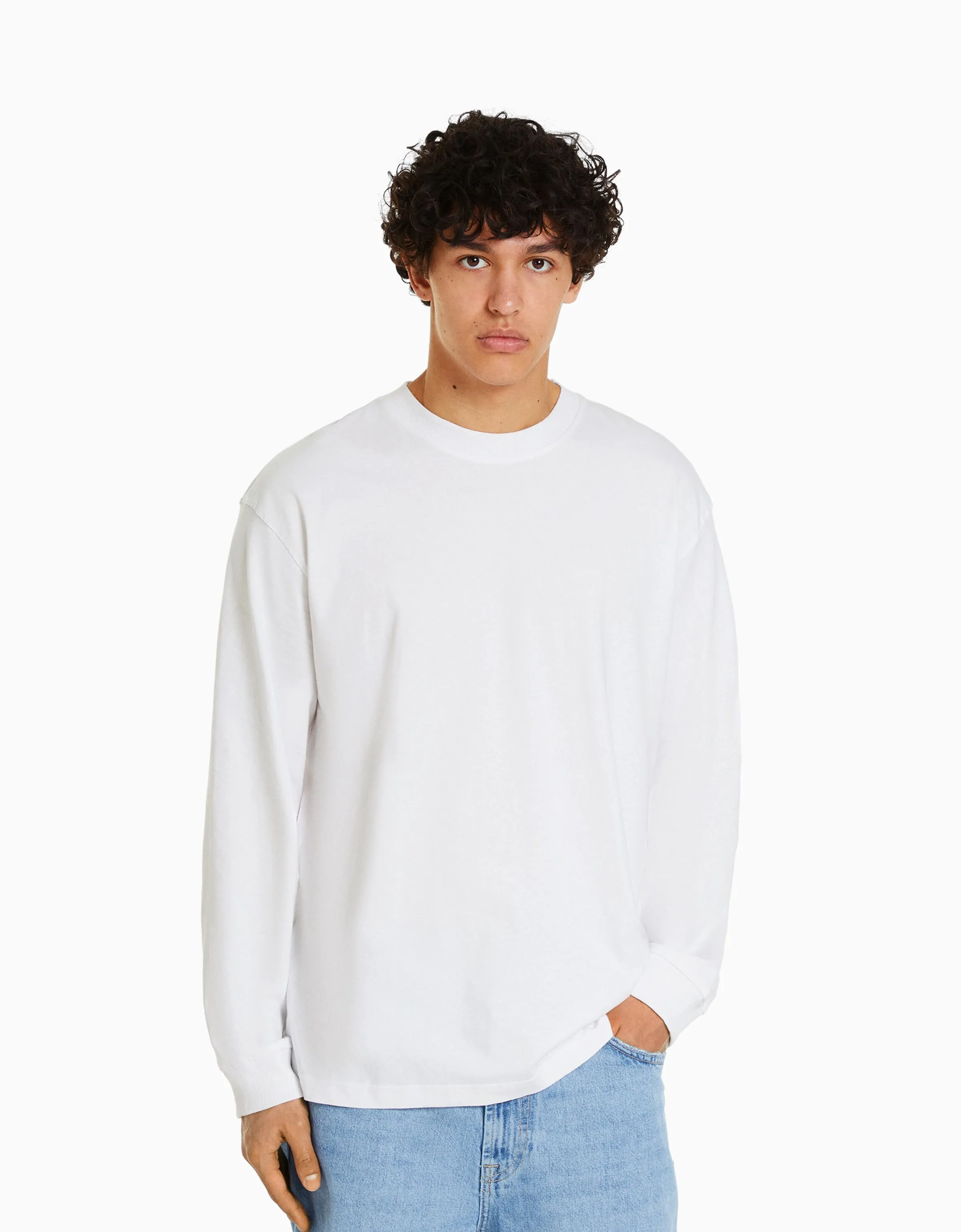 BERSHKA Camiseta manga larga oversize print Blanco Discount