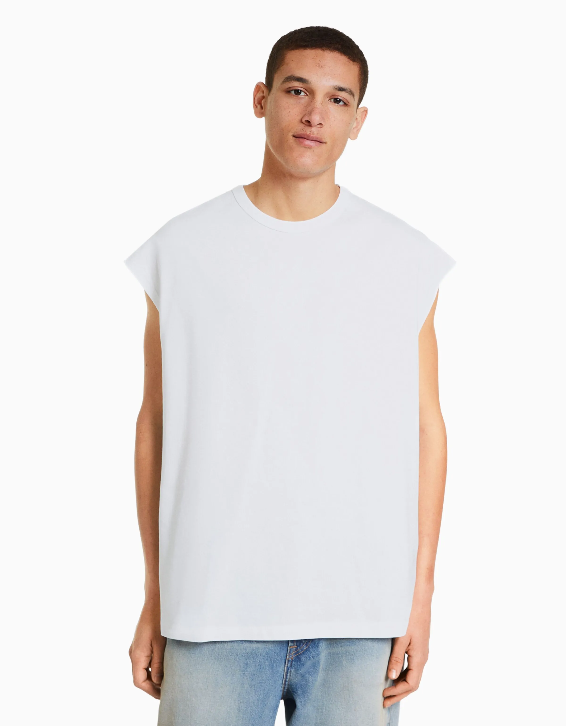 BERSHKA Camiseta sin mangas oversize Blanco Hot