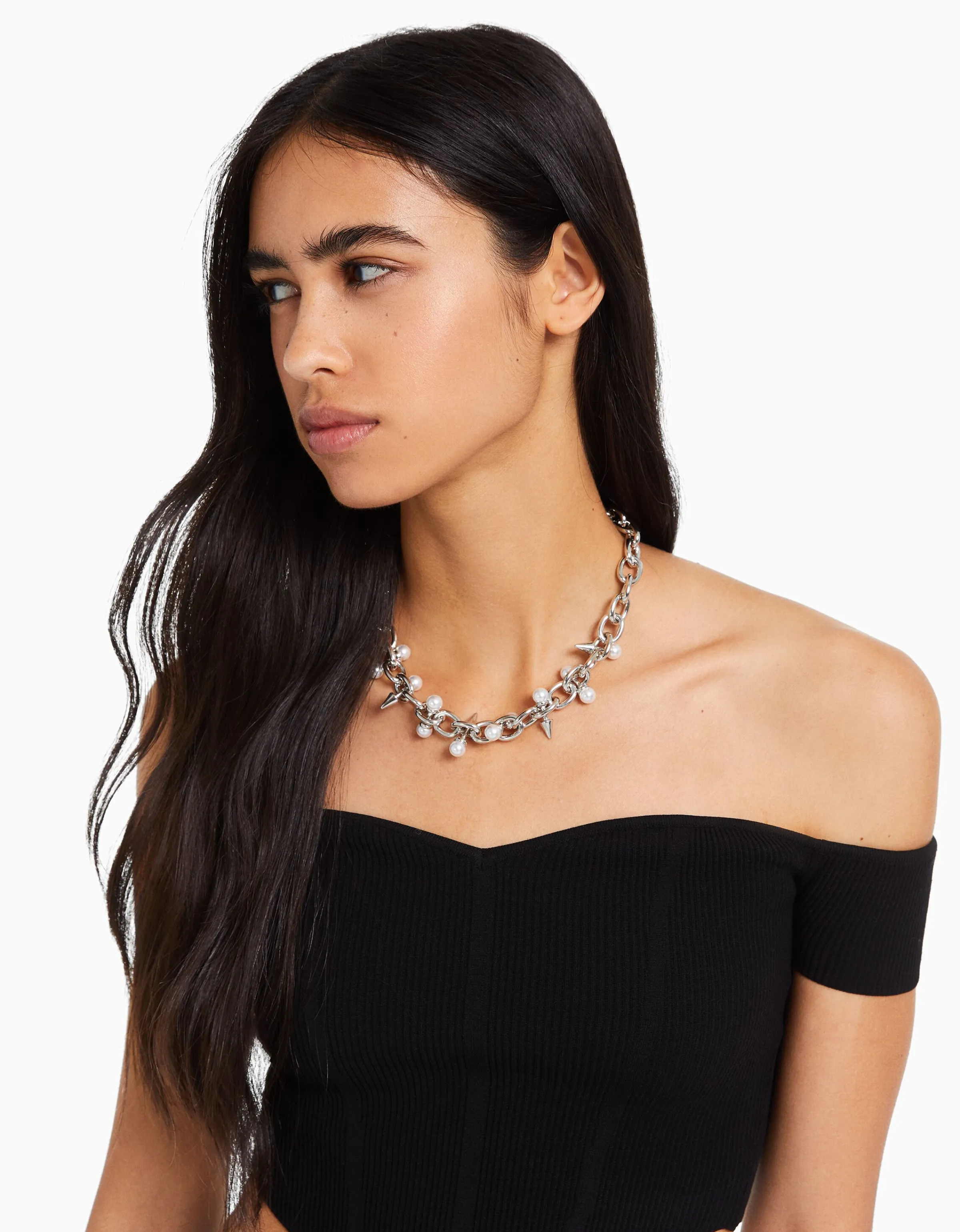 BERSHKA Collar pinchos efecto perlas Plata Cheap