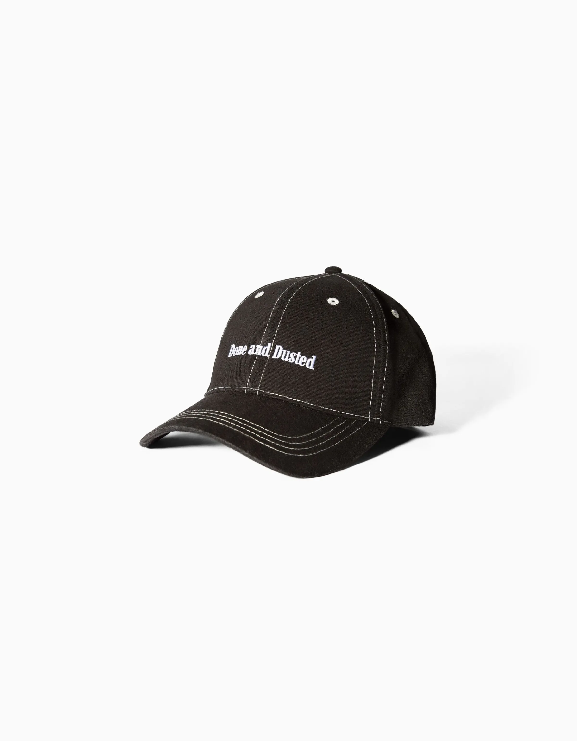 BERSHKA Gorra bordado Arena Shop