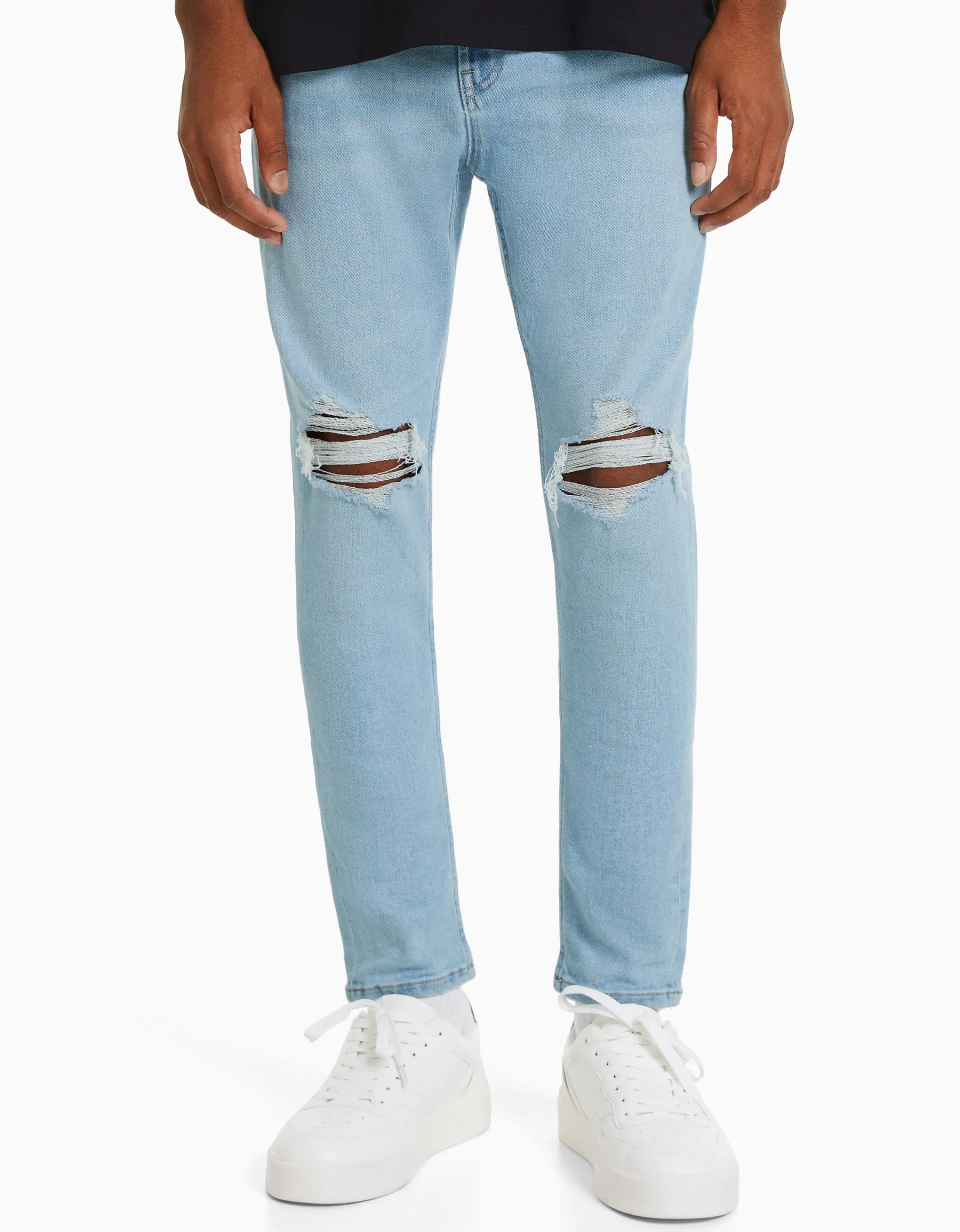 BERSHKA Jeans carrot rotos Azul Shop