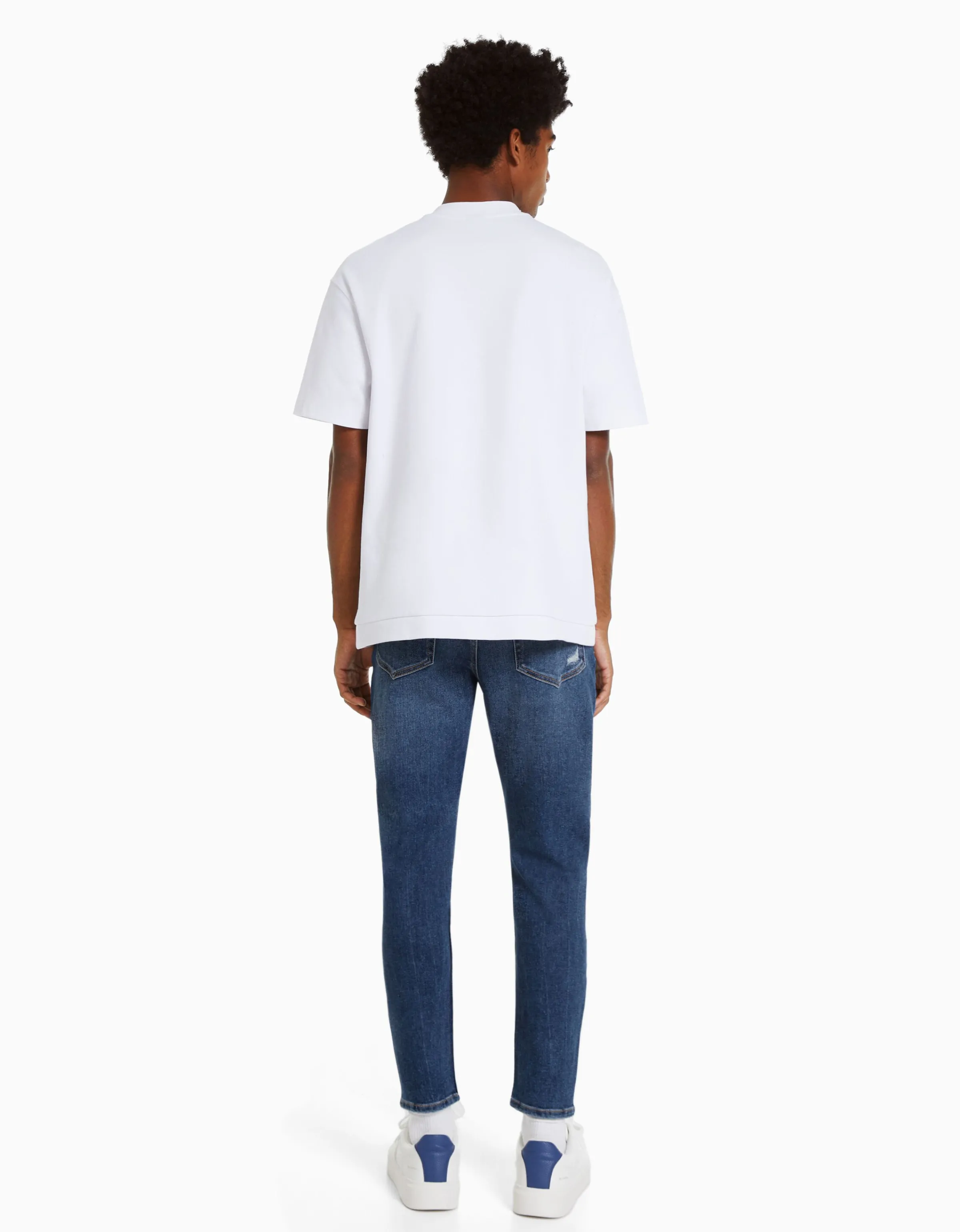 BERSHKA Jeans carrot rotos Azul Online