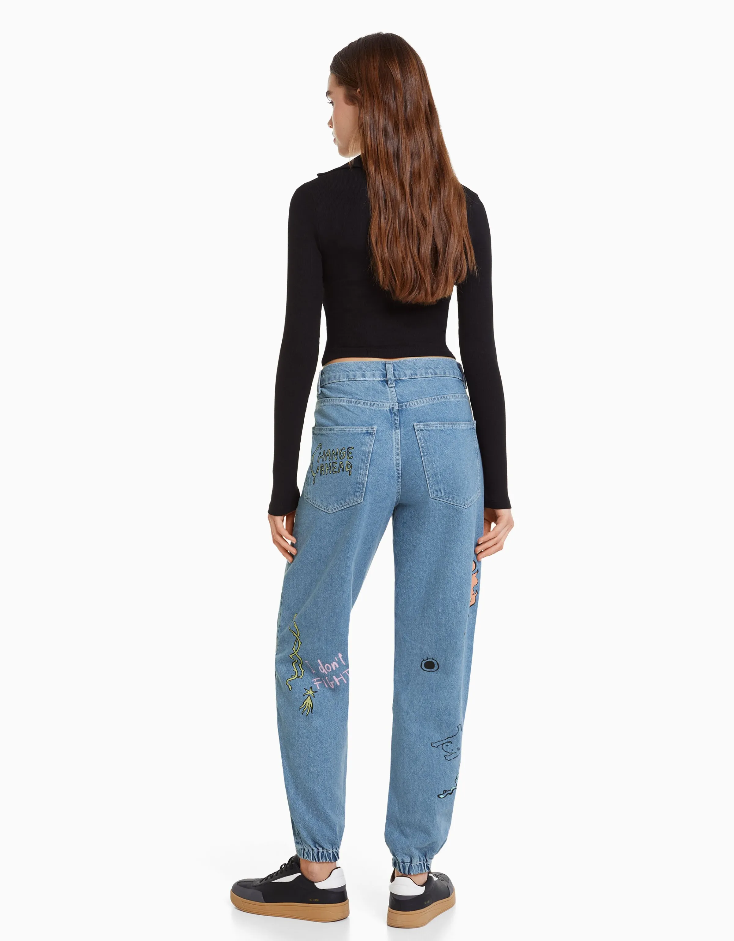 BERSHKA Jeans jogger grafiti Azul lavado Shop