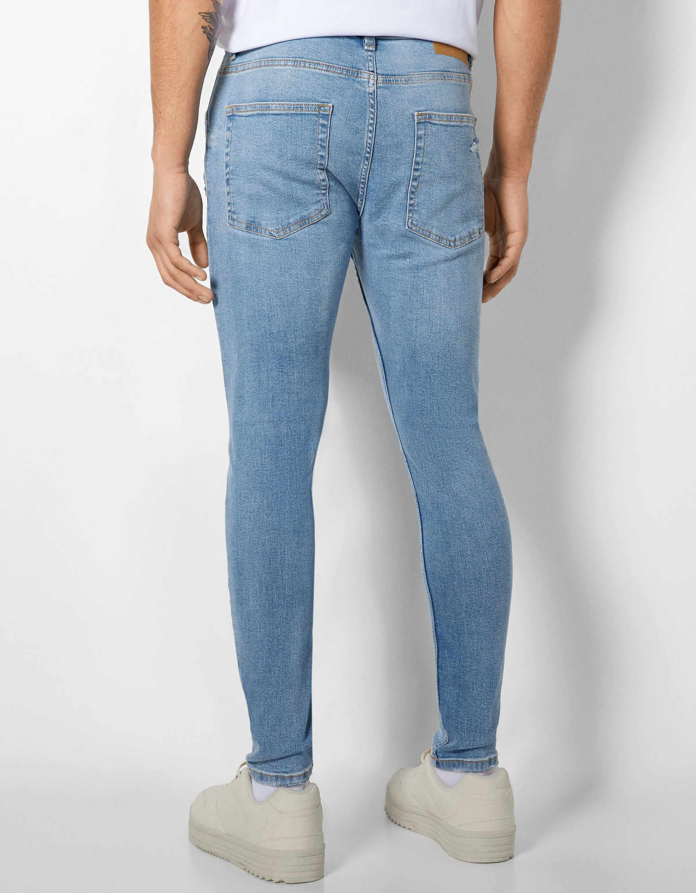 BERSHKA Jeans super skinny rotos Azul Discount