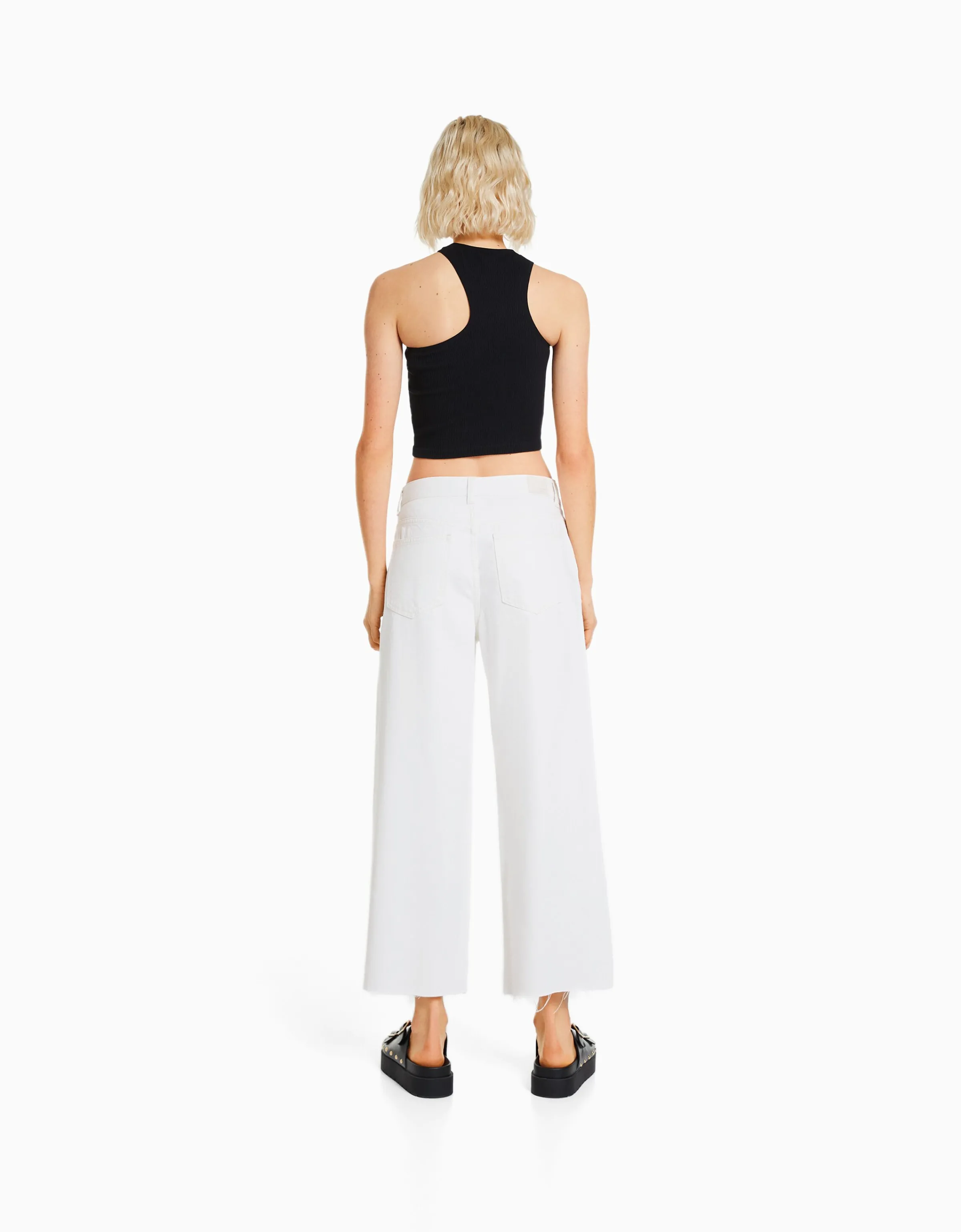 BERSHKA Jeans wide leg cropped Azul claro Clearance