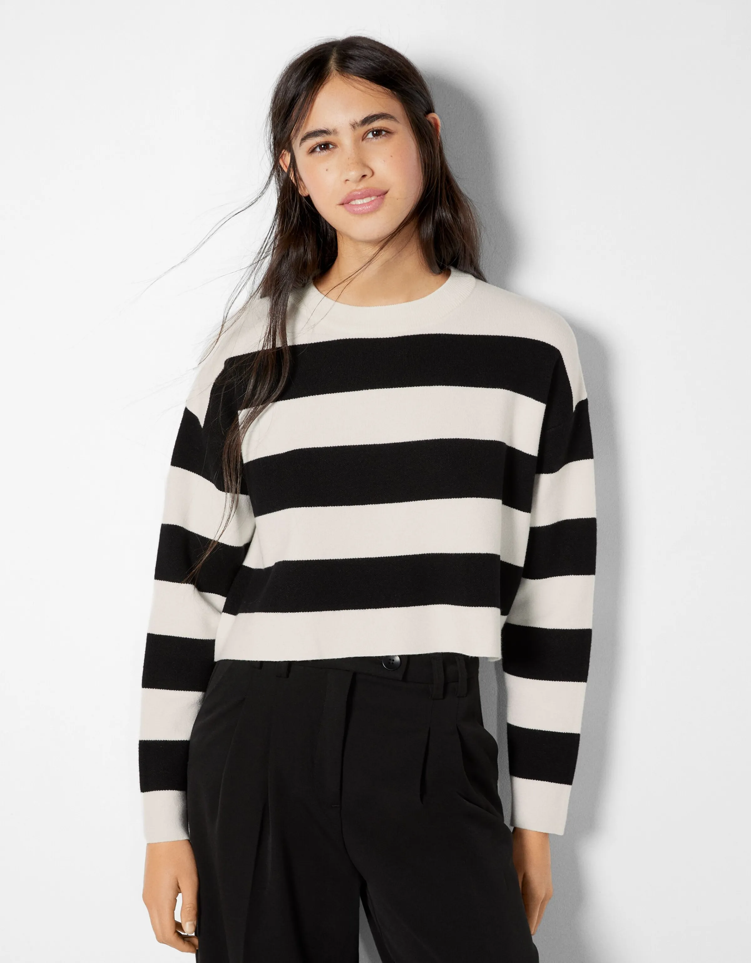 BERSHKA Jersey cuello redondo punto Blanco Shop