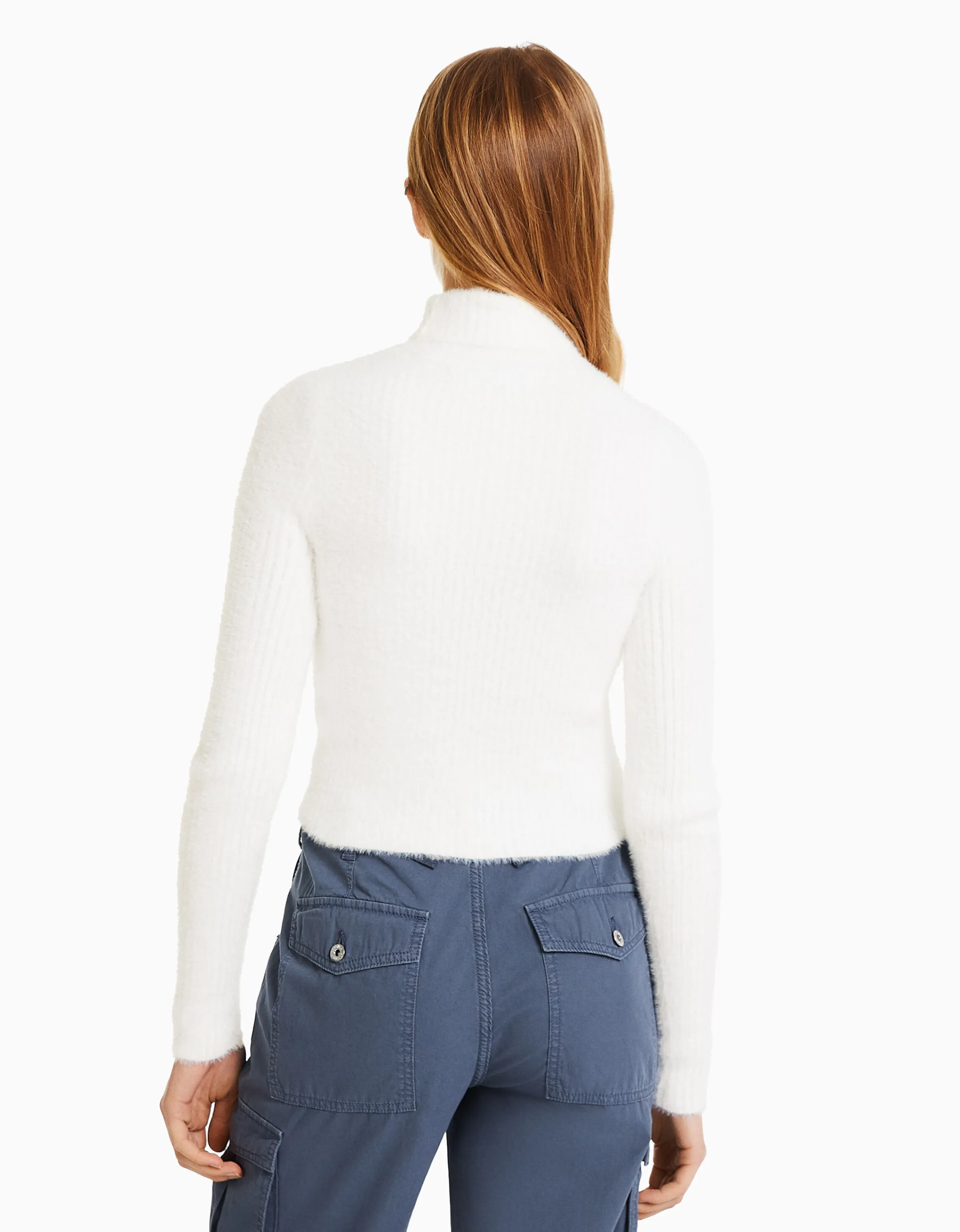 BERSHKA Jersey pelo cuello vuelto Blanco Flash Sale