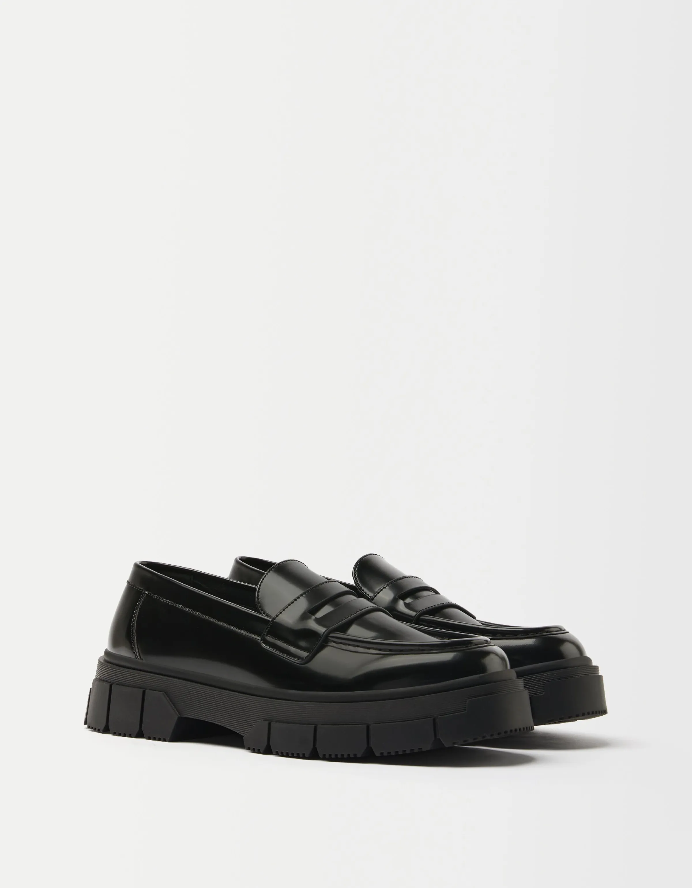 BERSHKA Mocasín suela track hombre Negro Store