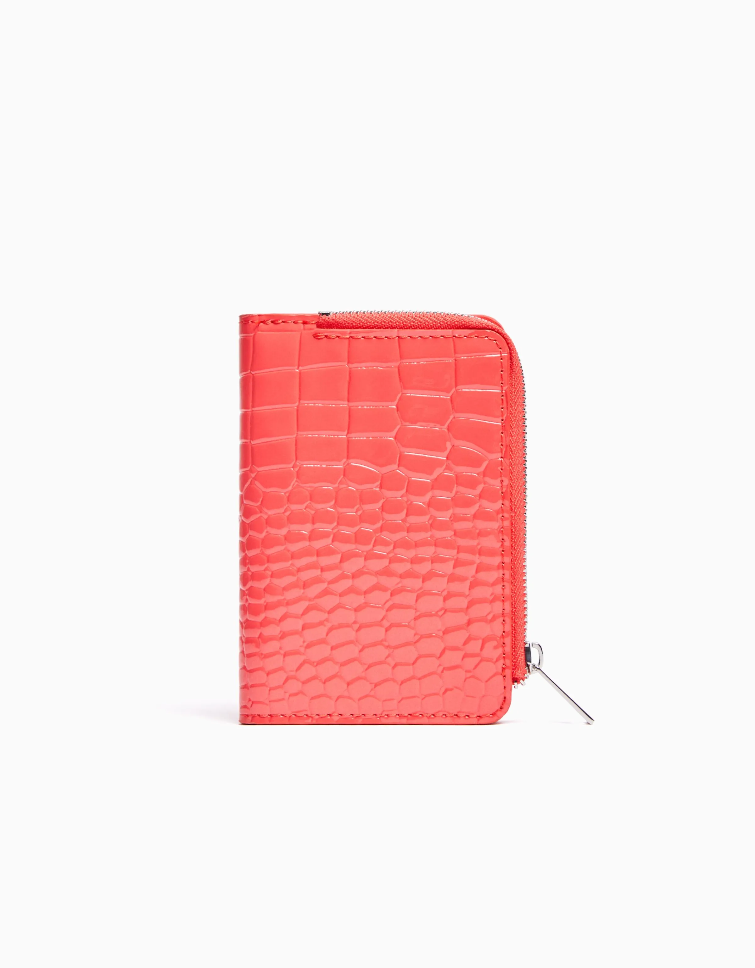 BERSHKA Monedero efecto charol grabado estampado animal Rojo Outlet