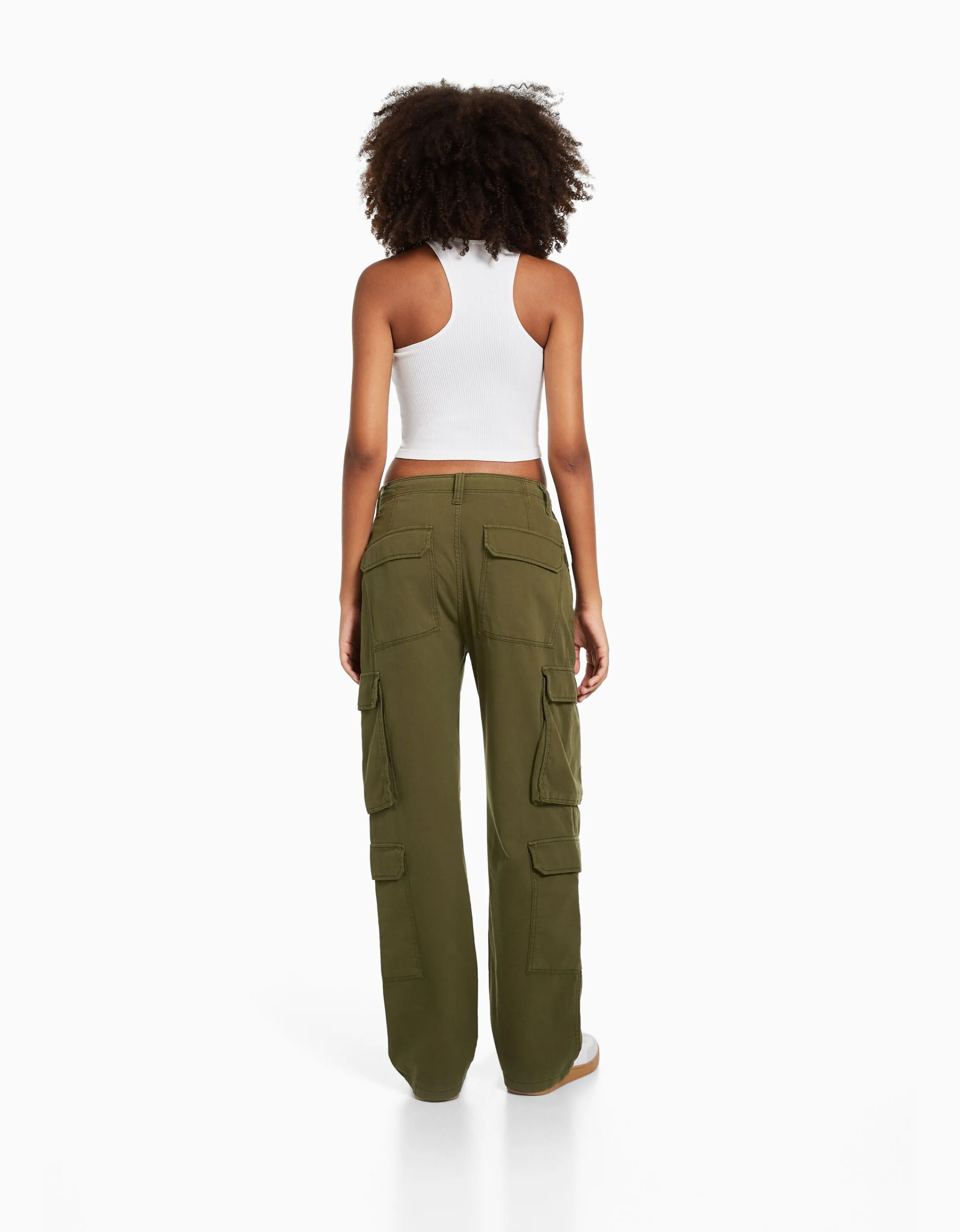 BERSHKA Pantalón cargo sarga multipocket ajustable Kaki Shop