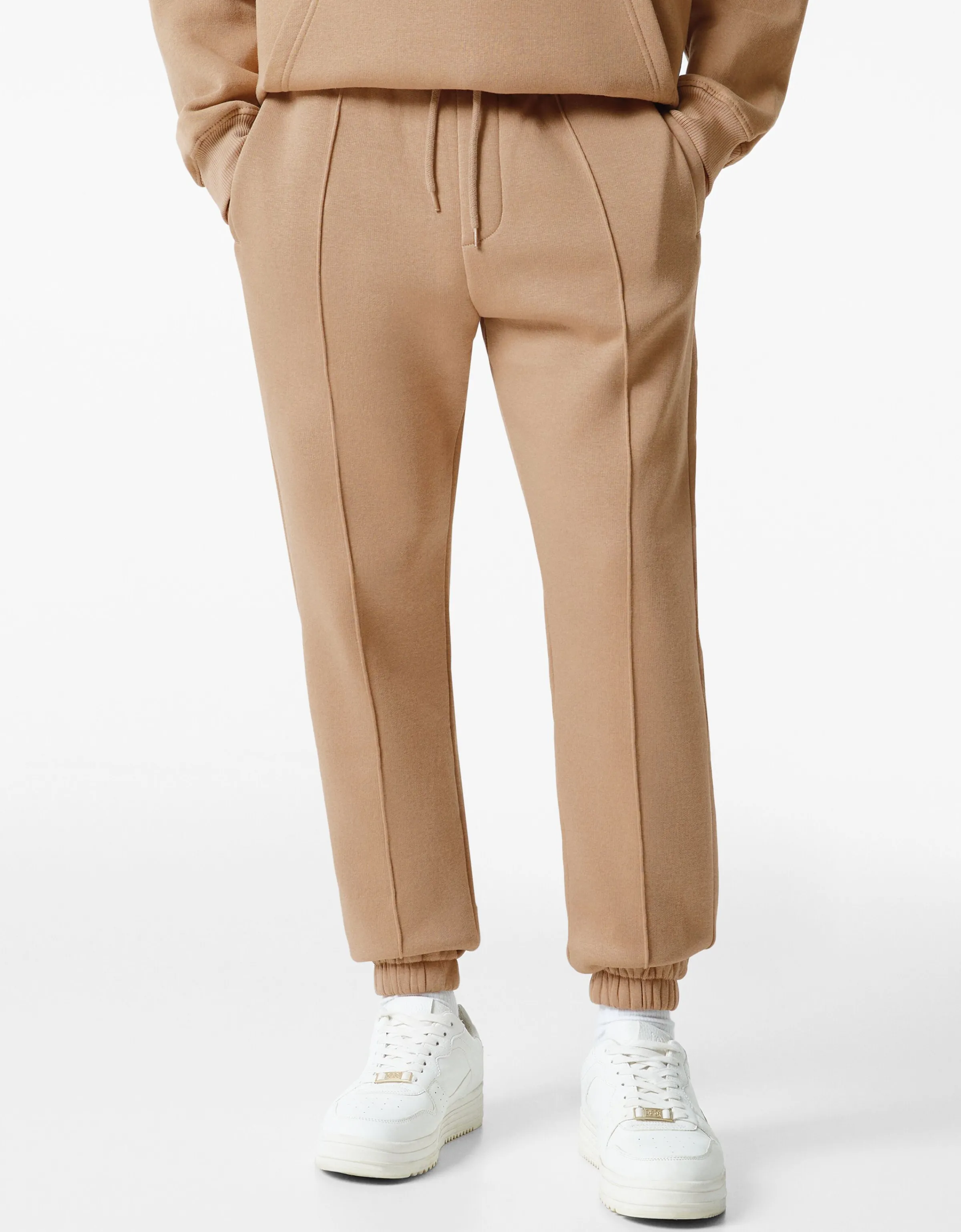 BERSHKA Pantalón felpa jogger Camel New