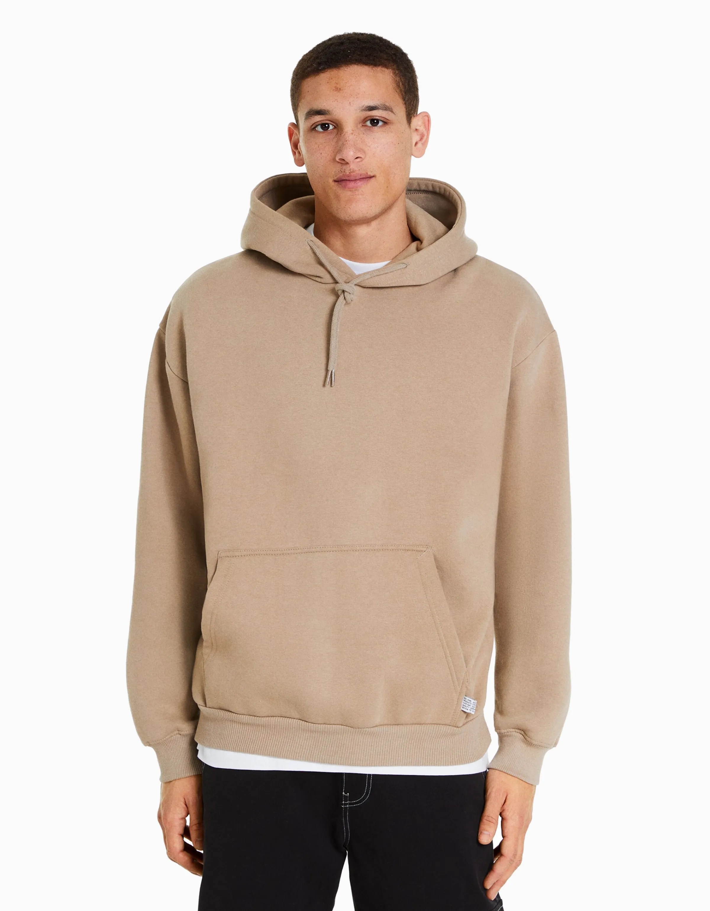 BERSHKA Sudadera capucha oversize Camel Store