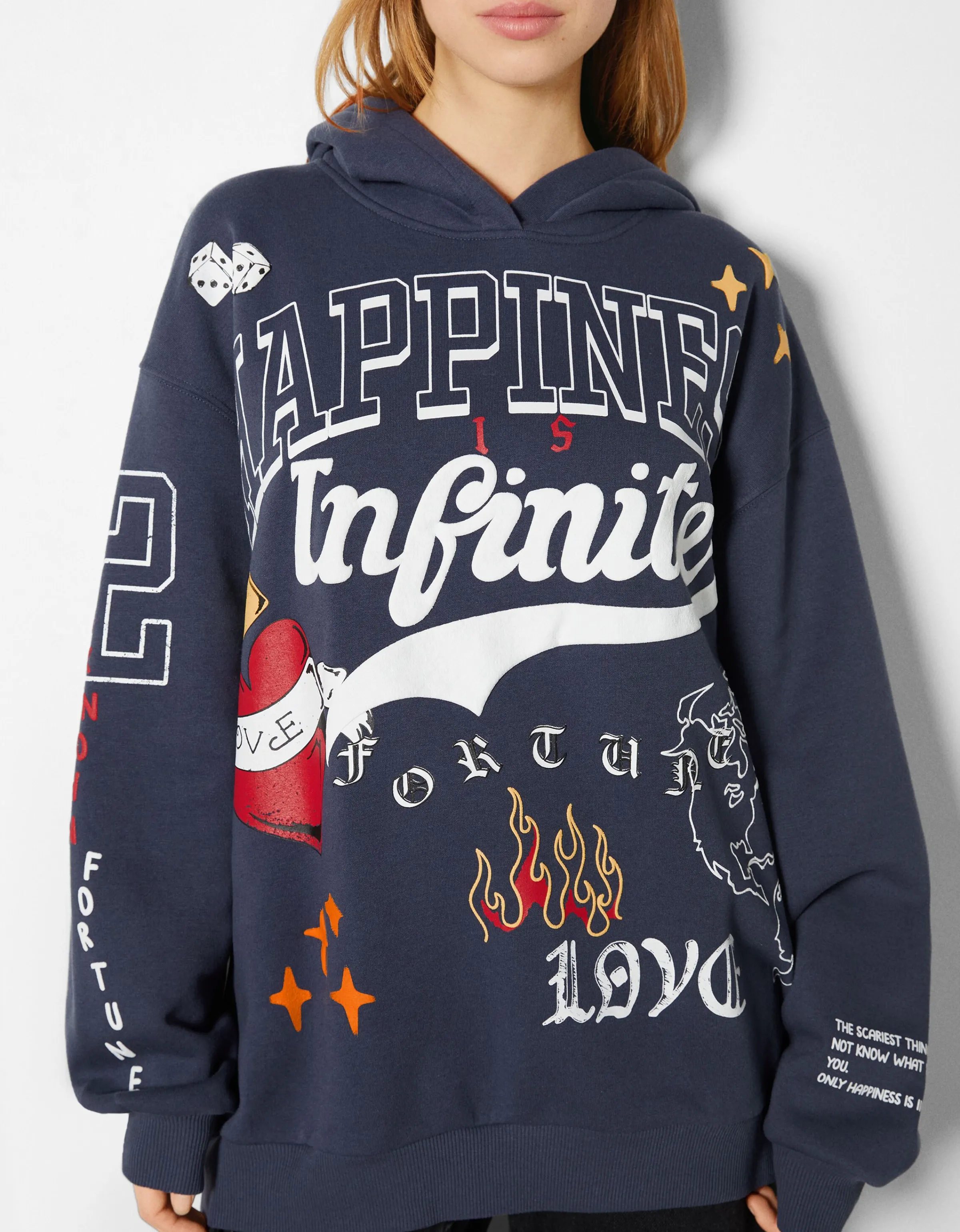 BERSHKA Sudadera capucha print Azul oscuro Online