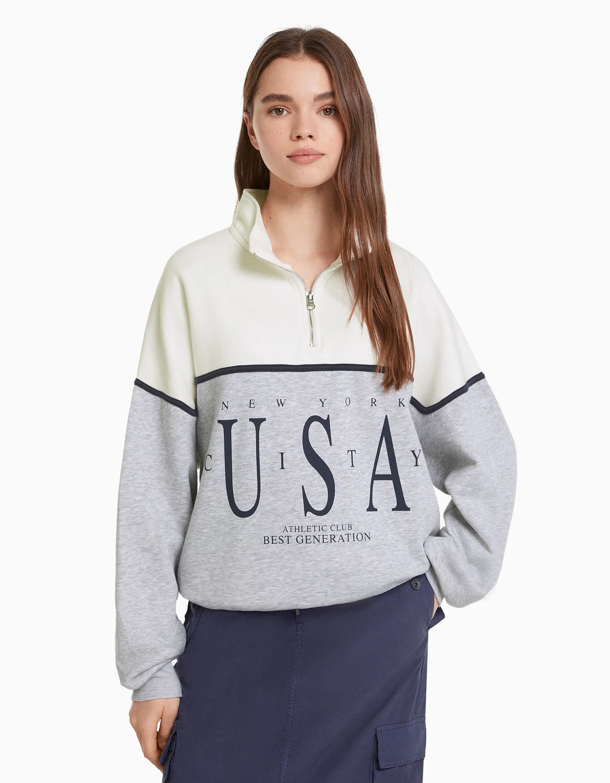 BERSHKA Sudadera cuello alto print Gris Best