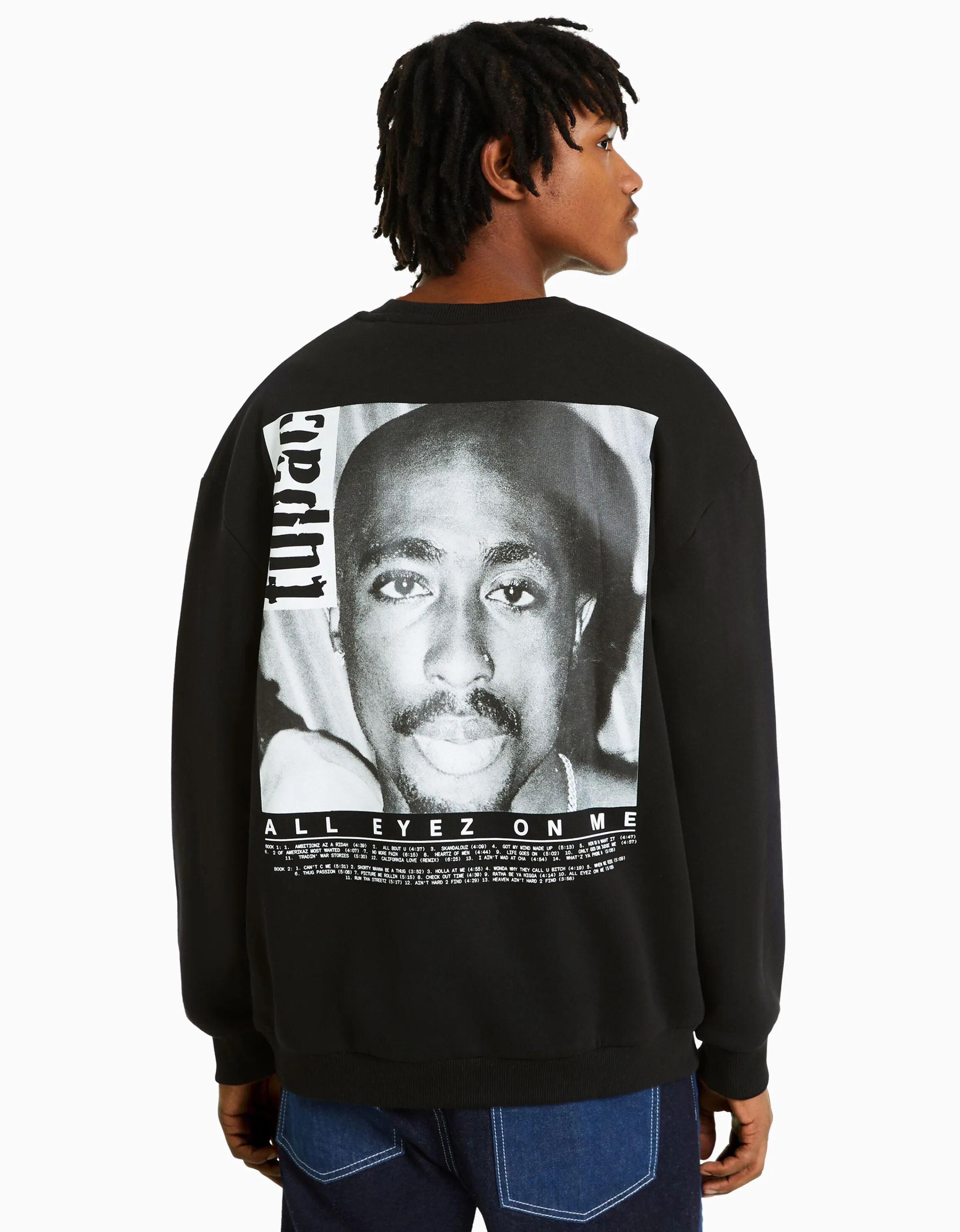 BERSHKA Sudadera cuello redondo Tupac Negro Clearance