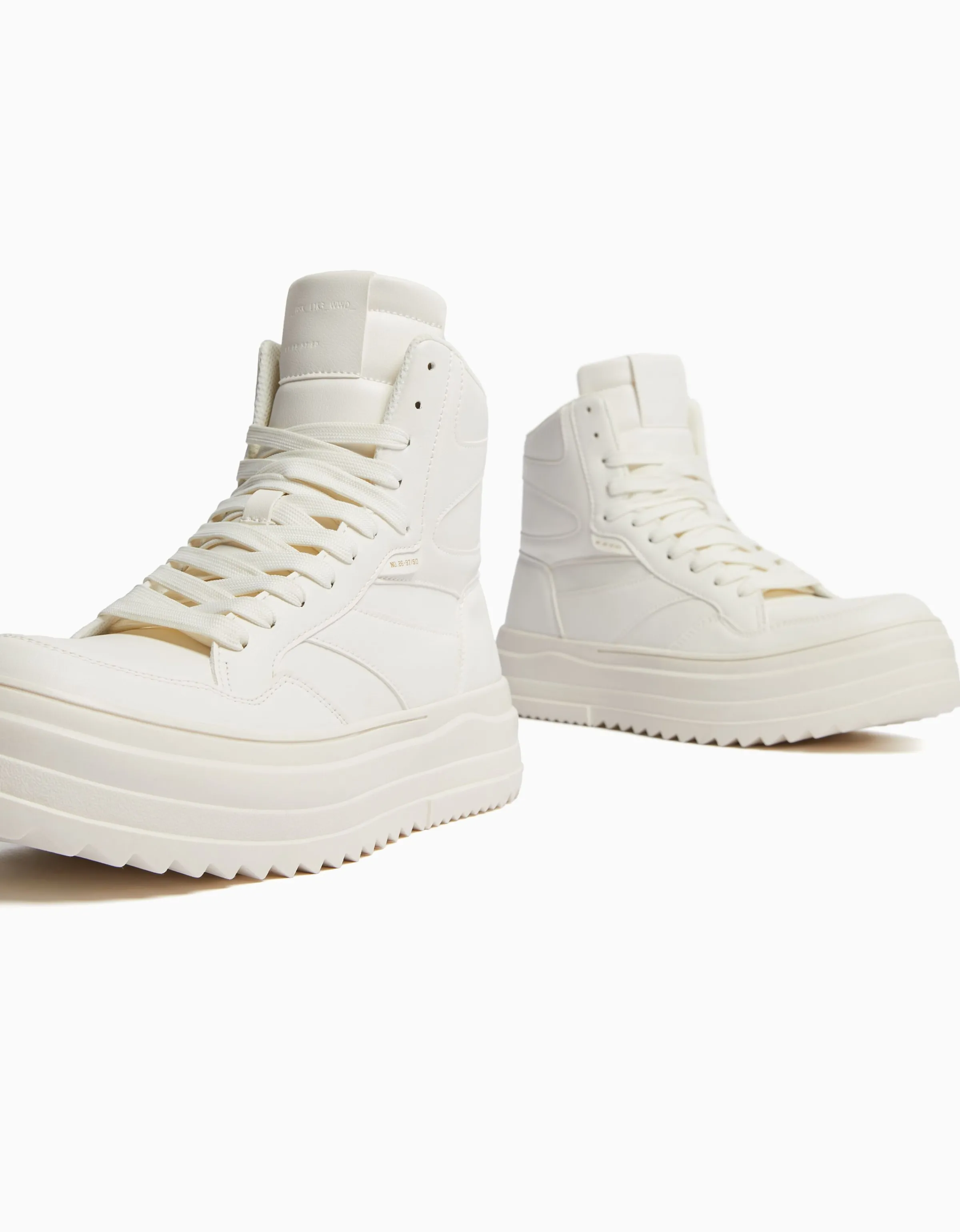 BERSHKA Zapatillas abotinadas volumen hombre Blanco Outlet