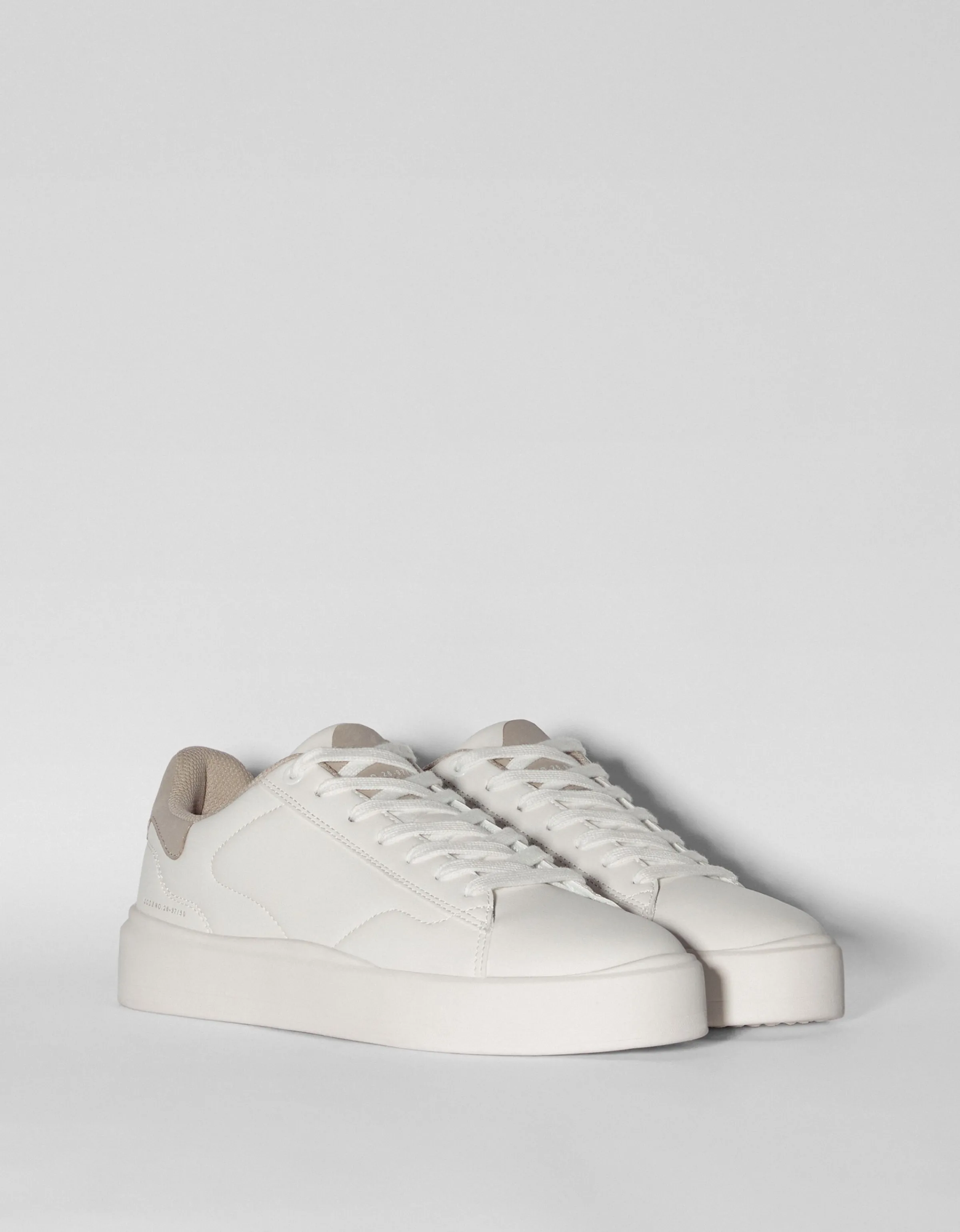 BERSHKA Zapatillas combinadas hombre Blanco Store