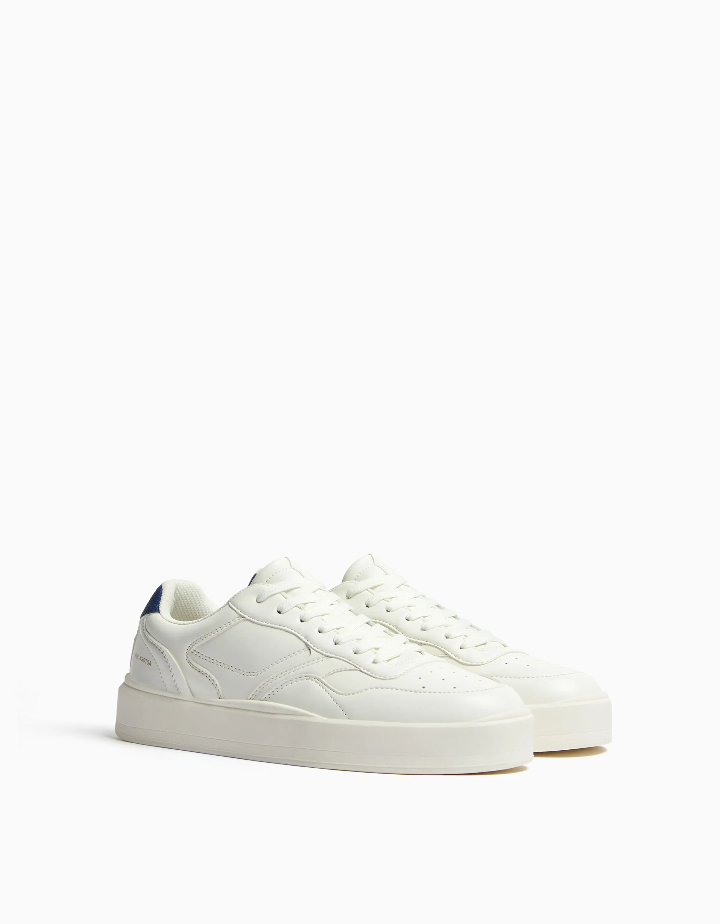 BERSHKA Zapatillas estilo retro hombre Blanco Cheap