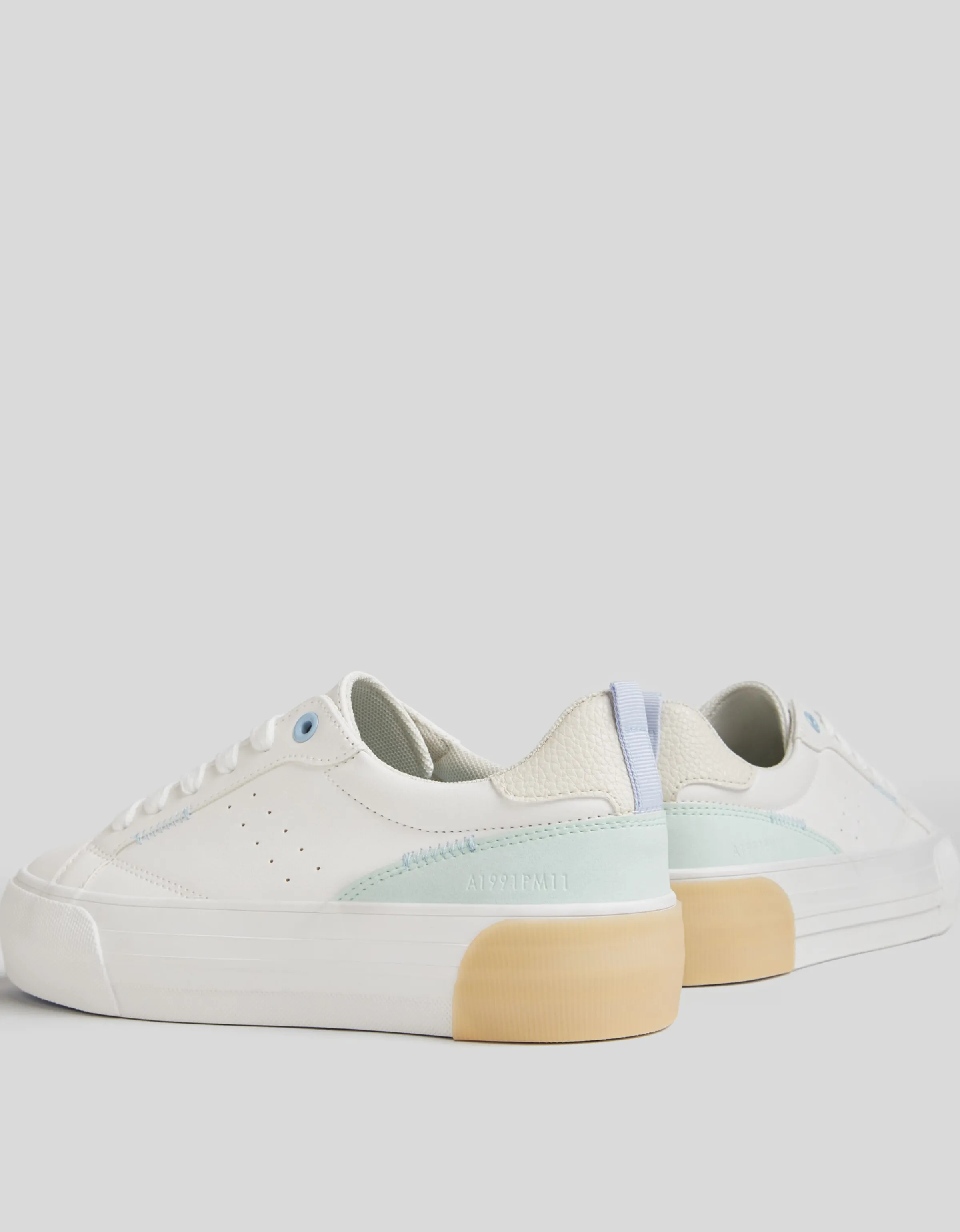 BERSHKA Zapatillas plataforma combinadas Blanco Discount